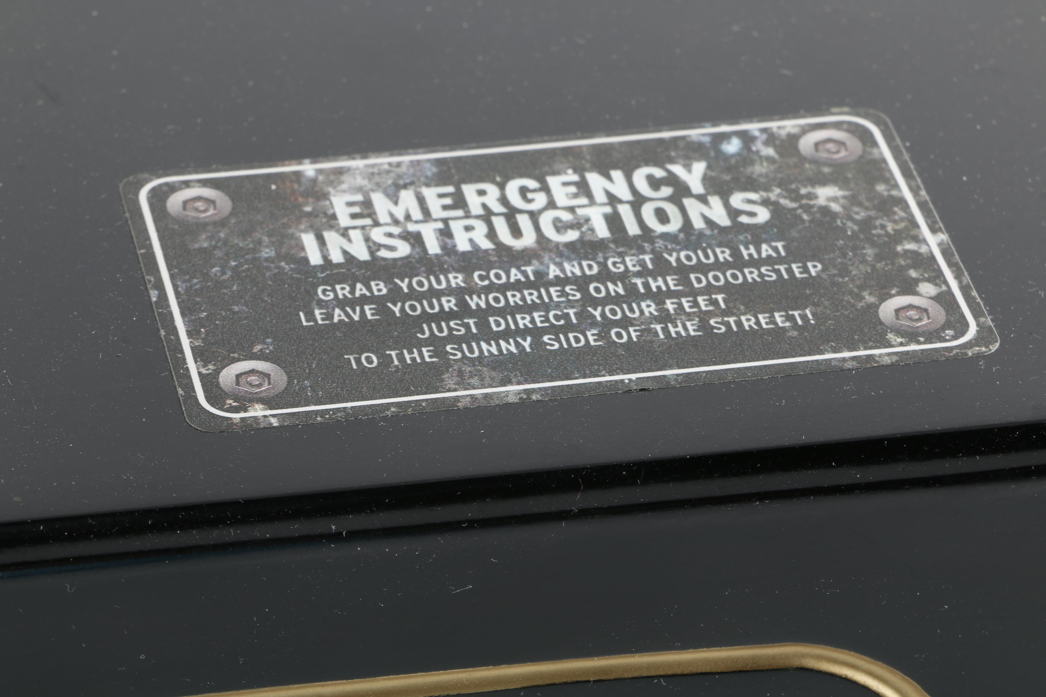 Grundig Classics Hi-Fi Sound 960 AM/FM Radio