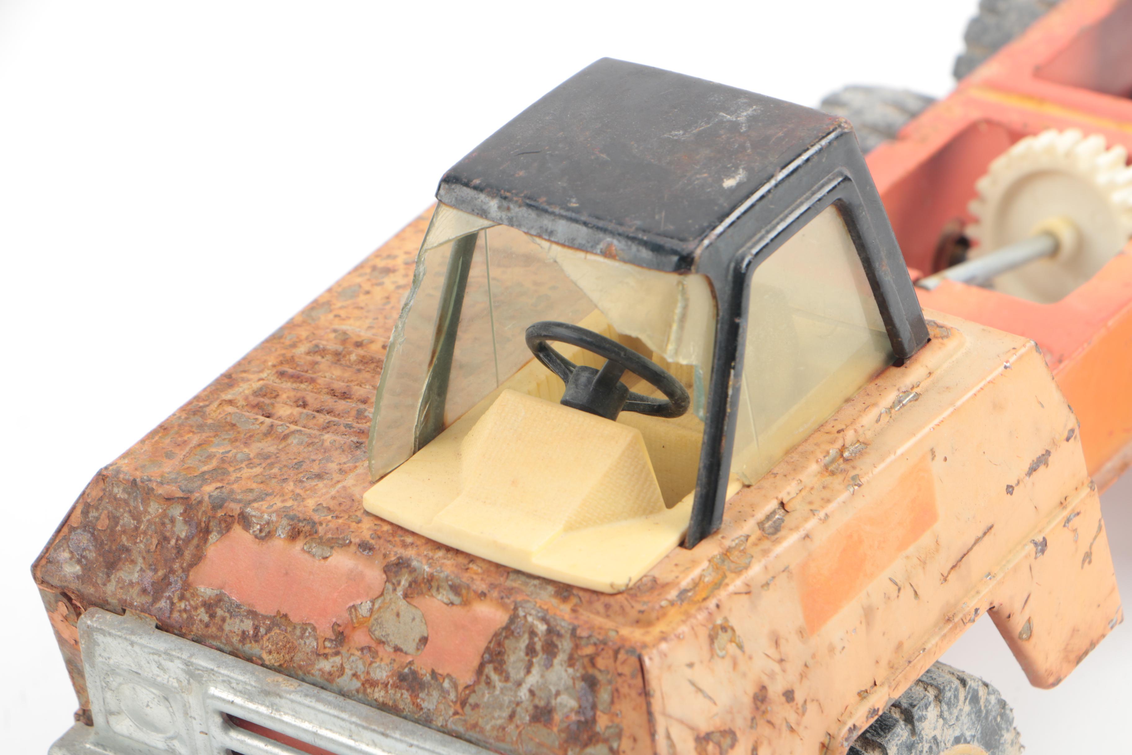 Vintage Pressed Steel Construction Equipment and Cannon Including Nylint