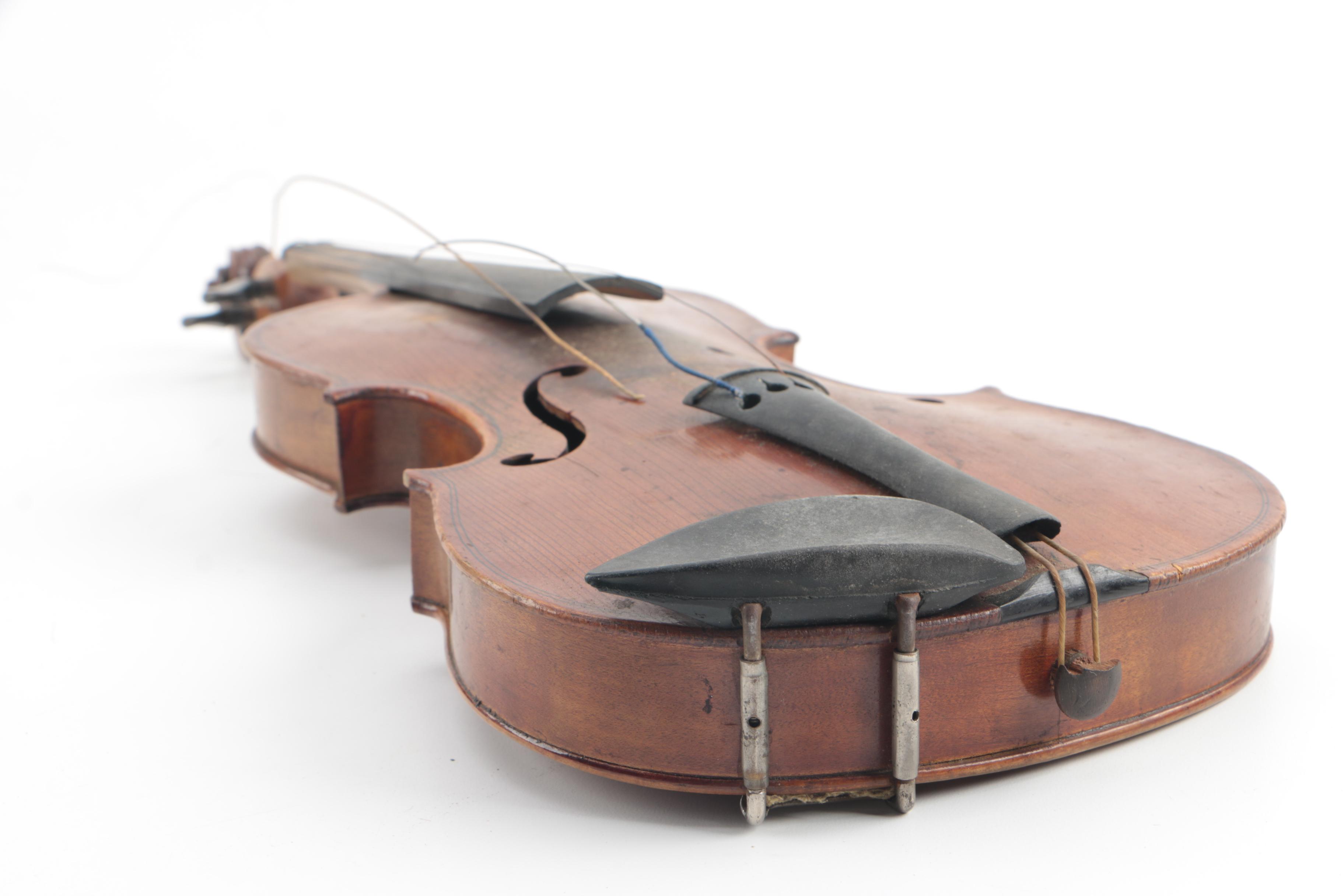 Early Twentieth Century Suzuki 1/2 Size Violin