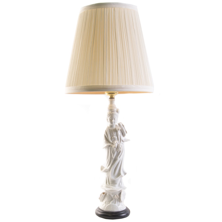 Blanc de Chine Lamp