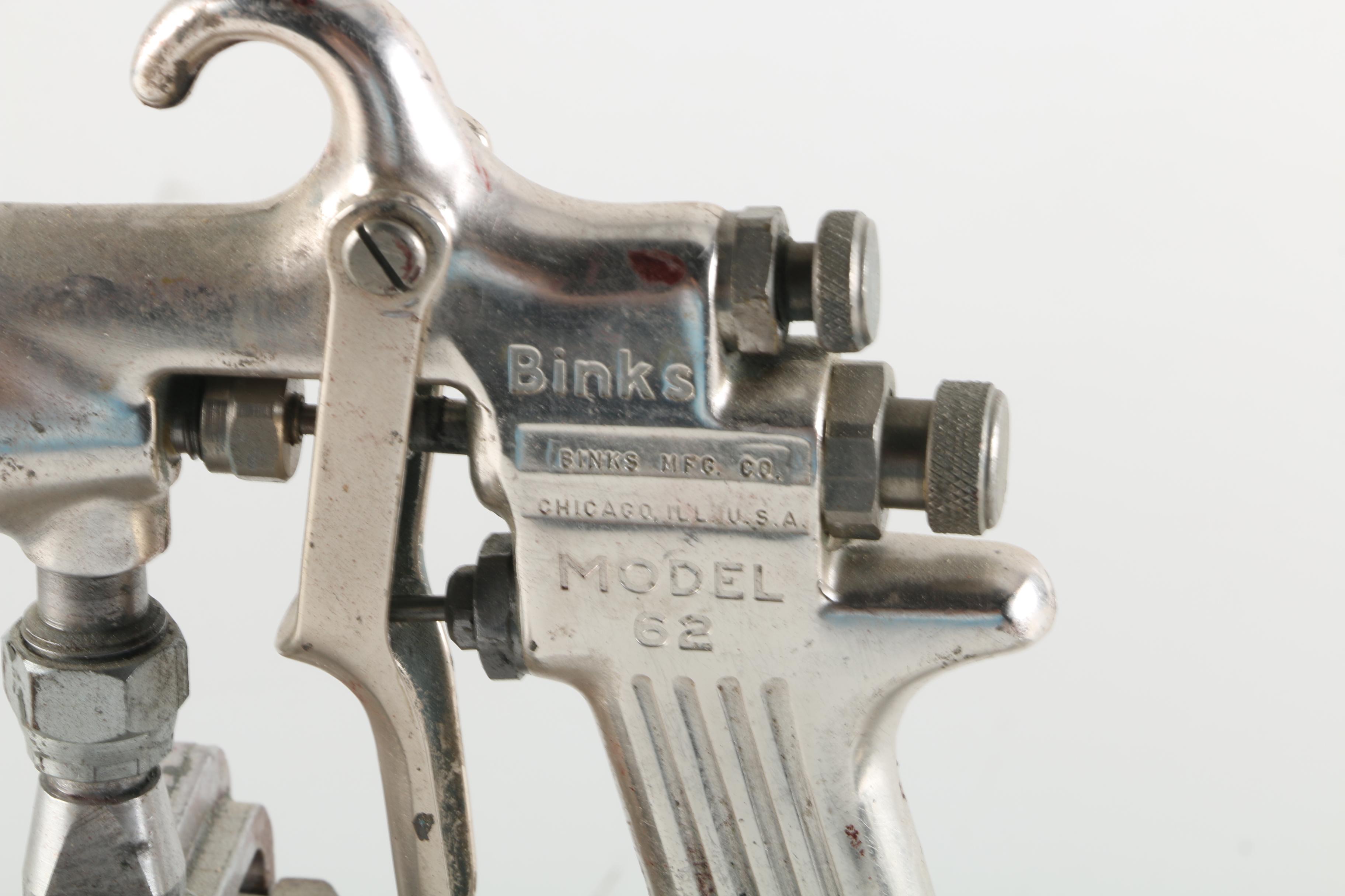 Binks Model 62 Spray Gun with Sharpe Pressure Pot