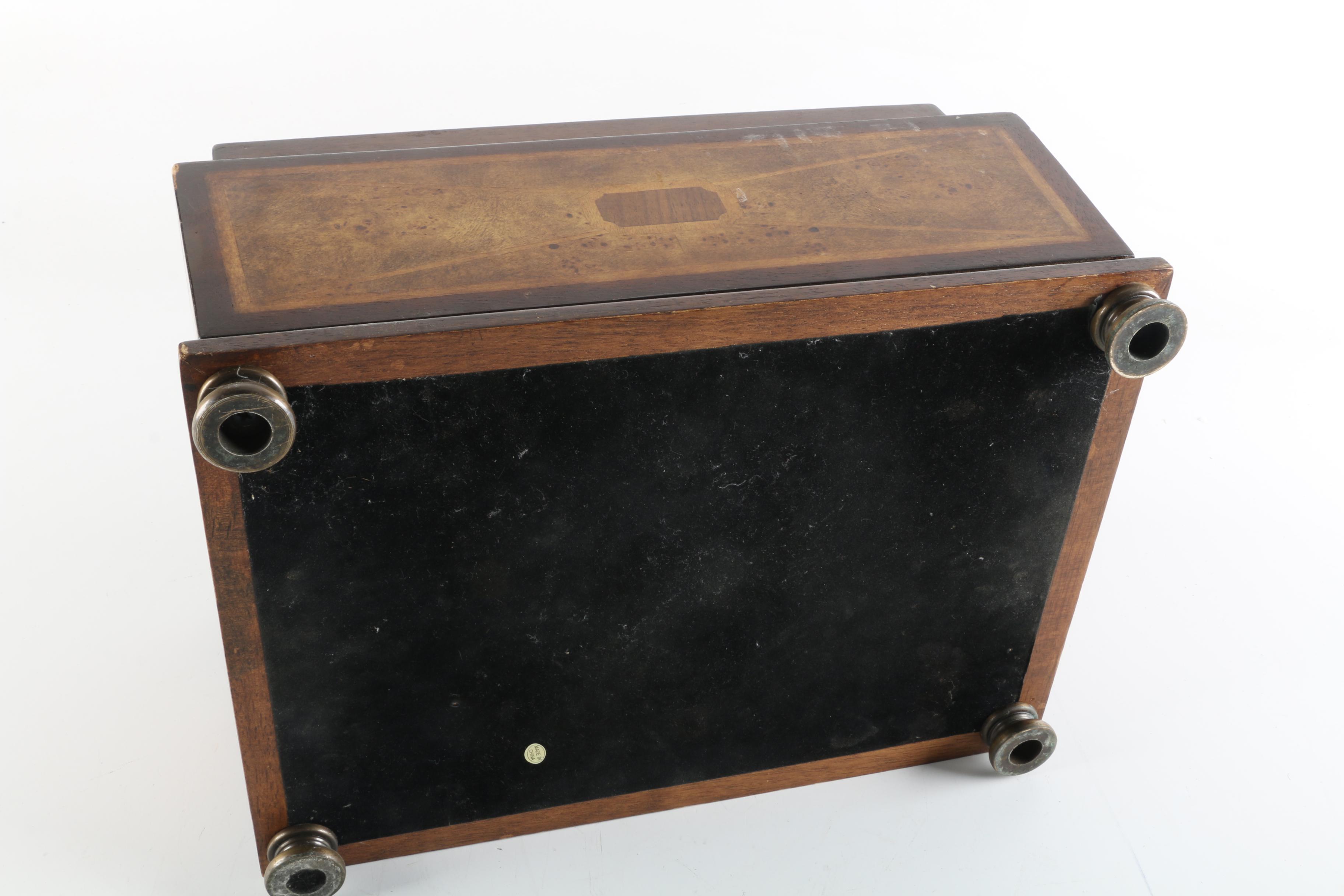 H. Upmann Cedar Lined Tabletop Cigar Humidor with Inlaid Veneer