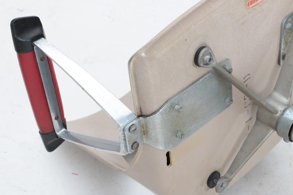 Krueger Fiberglass Office Chair