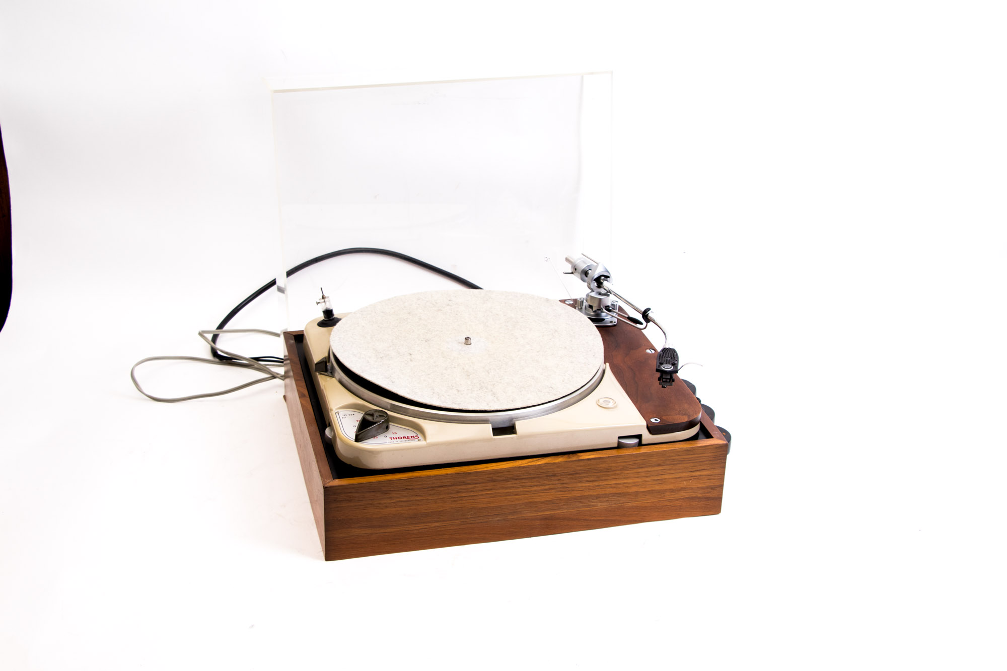 Vintage Thorens TD-124 Turntable