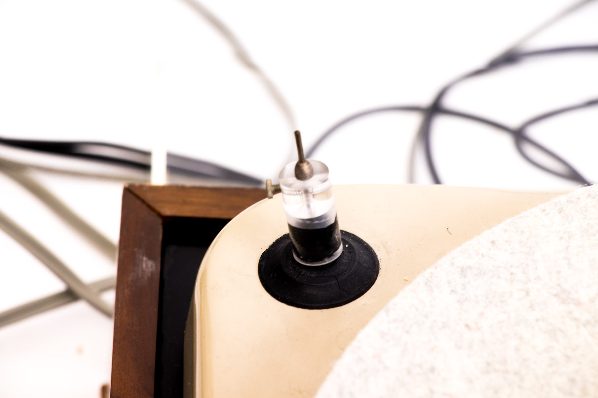 Vintage Thorens TD-124 Turntable