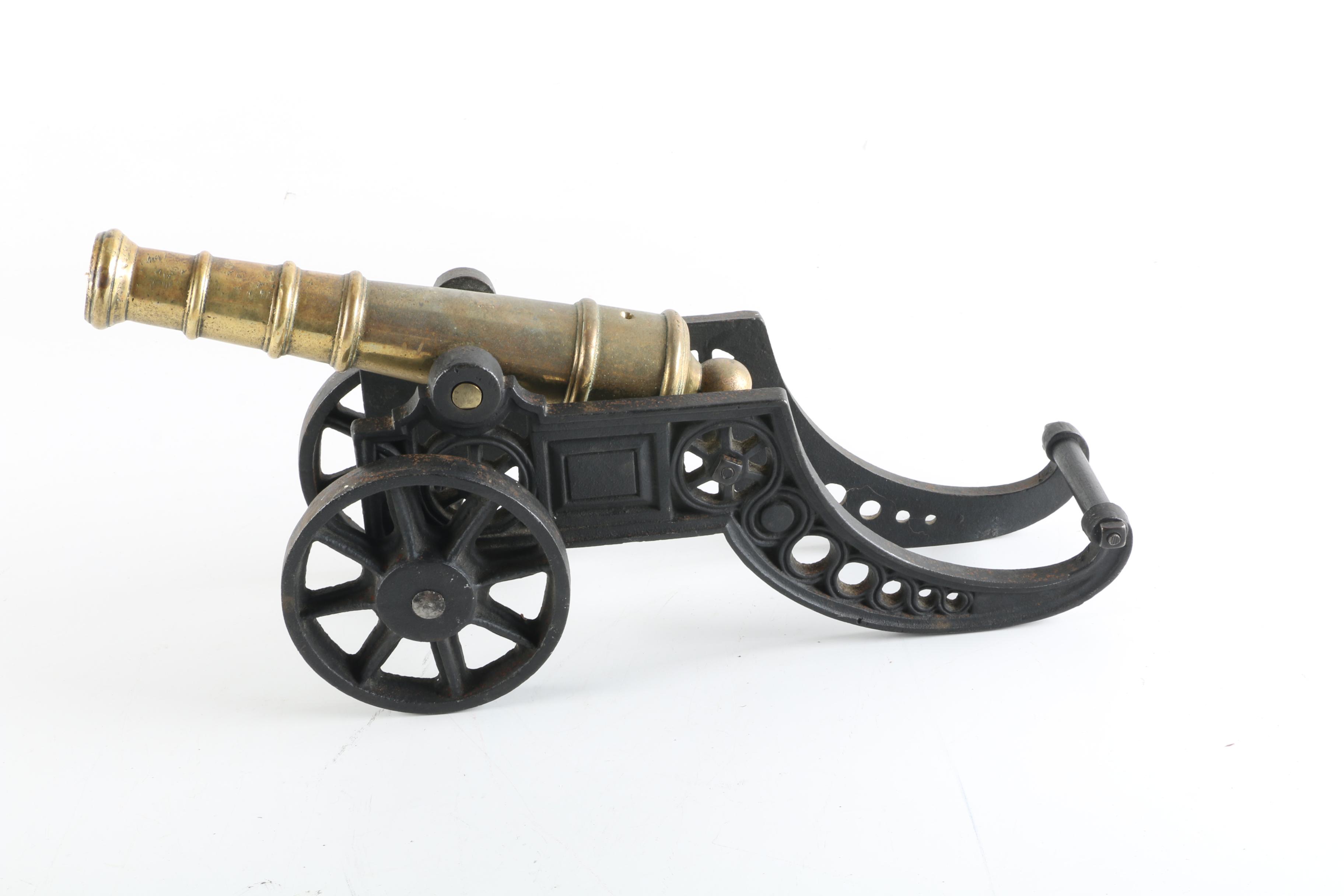 Cast Iron and Brass Civil War Cannon Reproduction