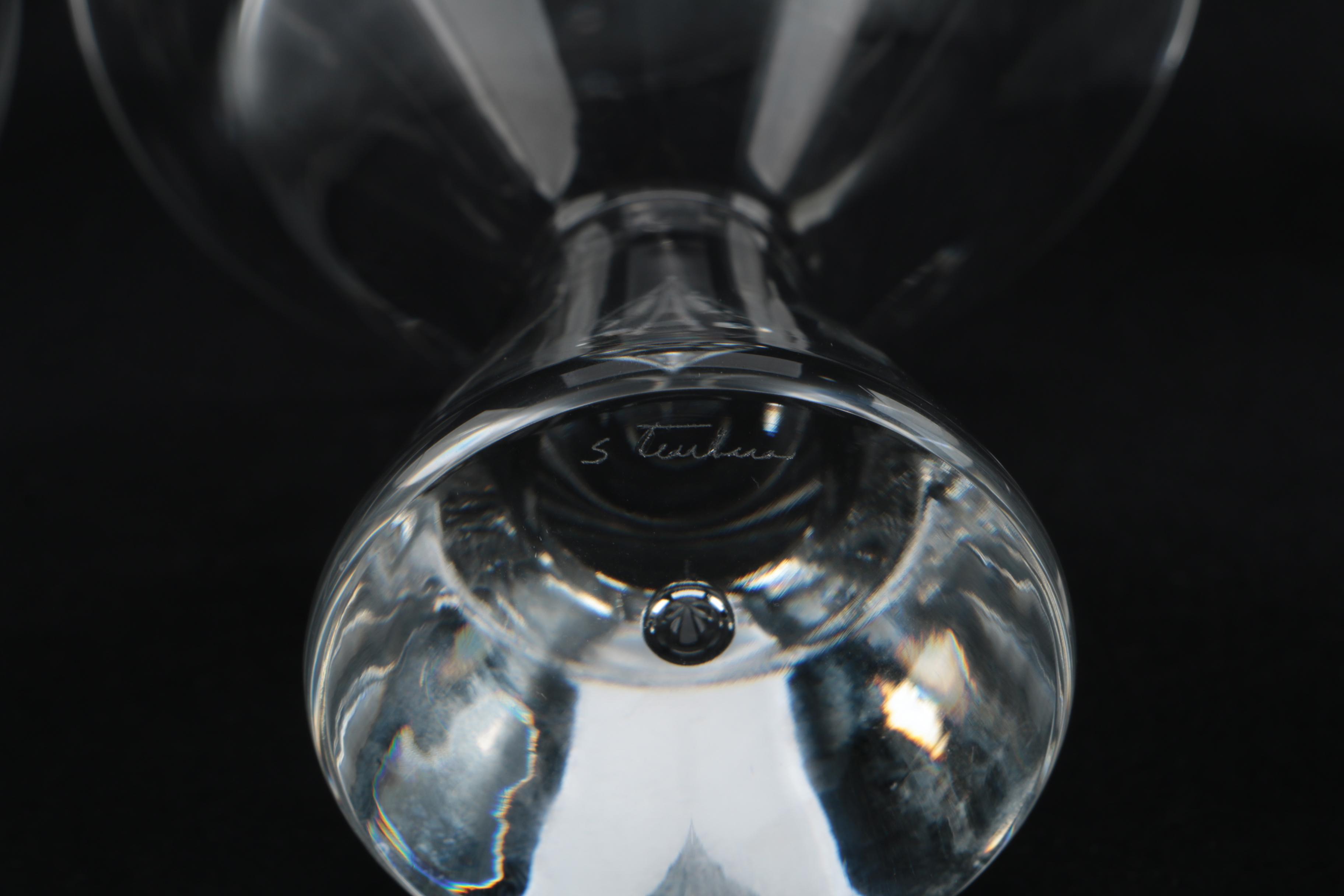 Steuben Glass Teardrop Motif Footed Cocktail Glasses