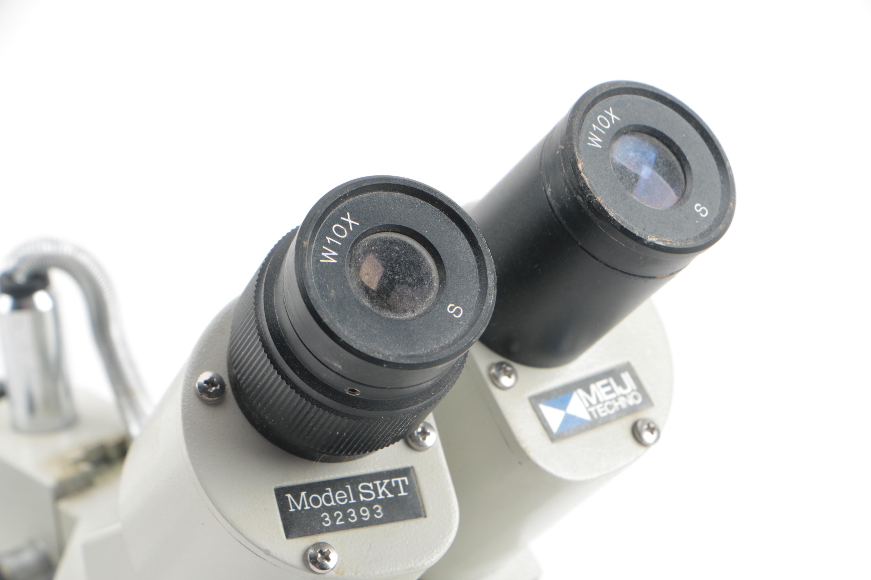 Meiji Techno Model SKT 32393 Microscope