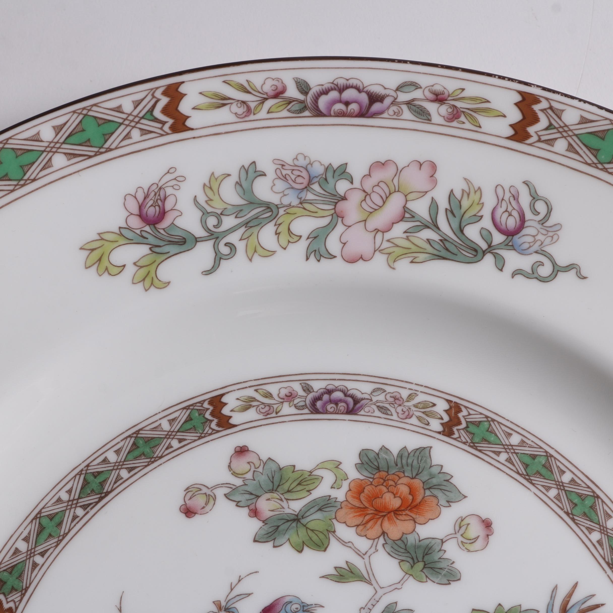 Wedgwood "Kutani Crane" Bone China Dinnerware Circa 1971-98