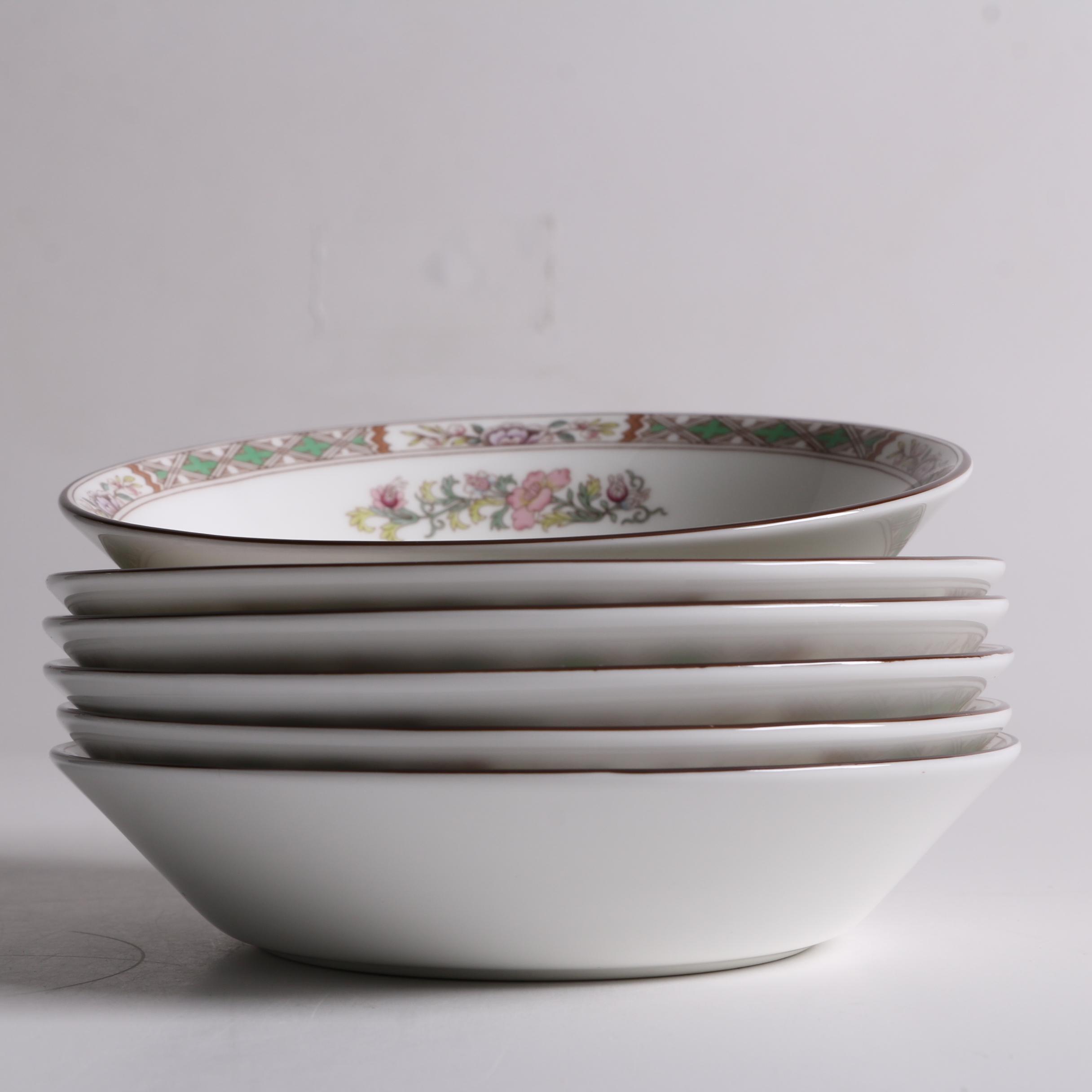 Wedgwood "Kutani Crane" Bone China Dinnerware Circa 1971-98