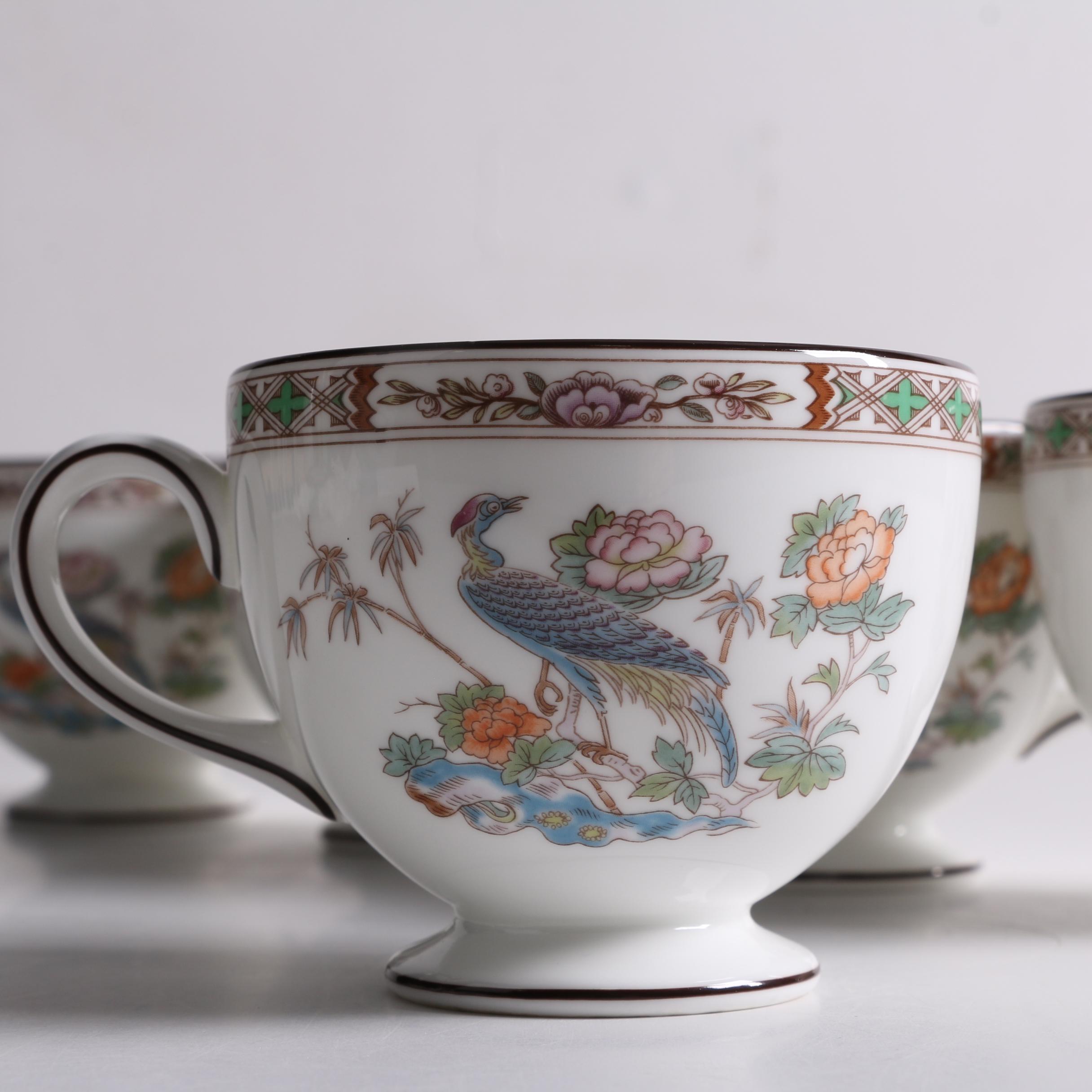 Wedgwood "Kutani Crane" Bone China Dinnerware Circa 1971-98