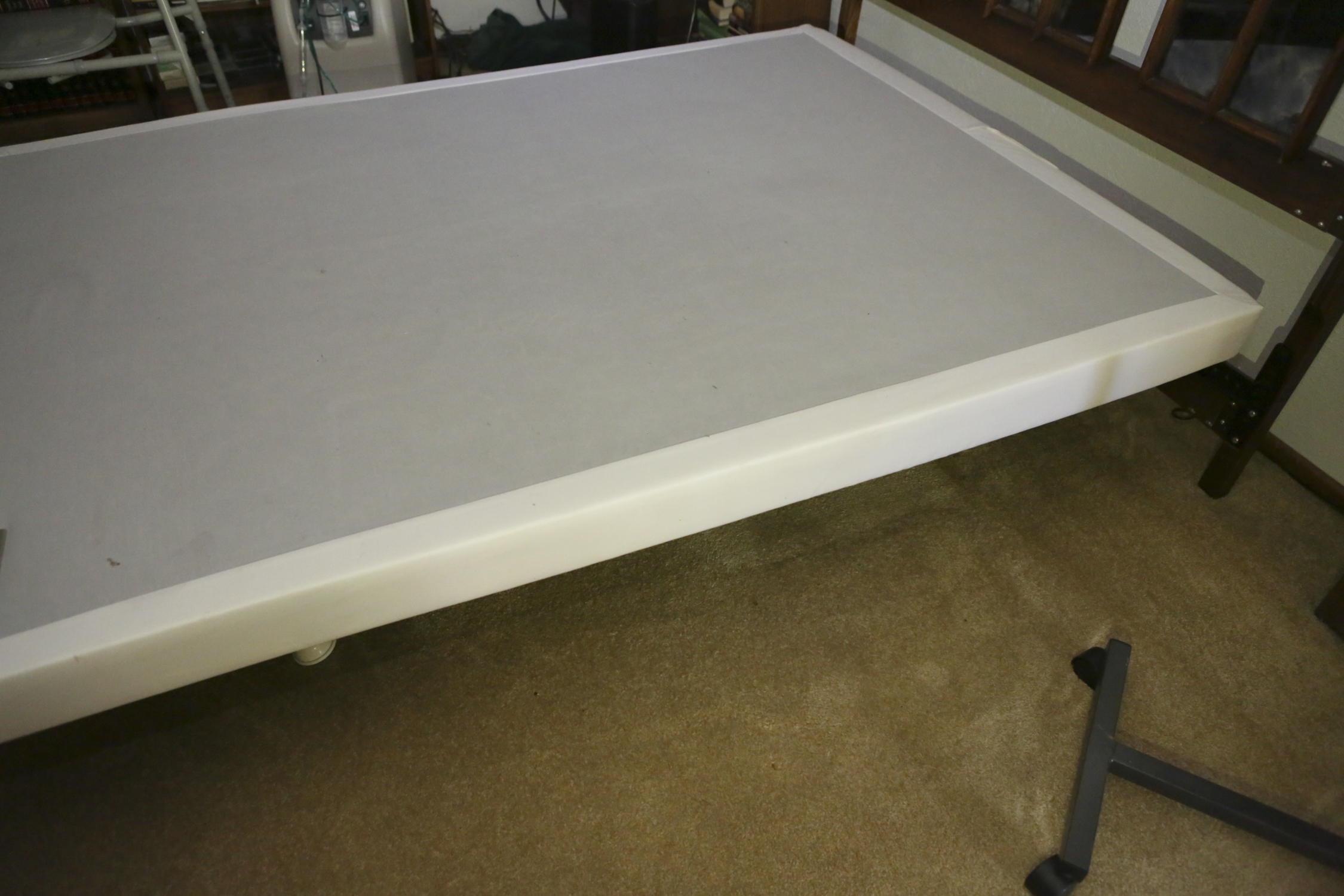 Motion Essentials II Adjustable Foundation by Serta