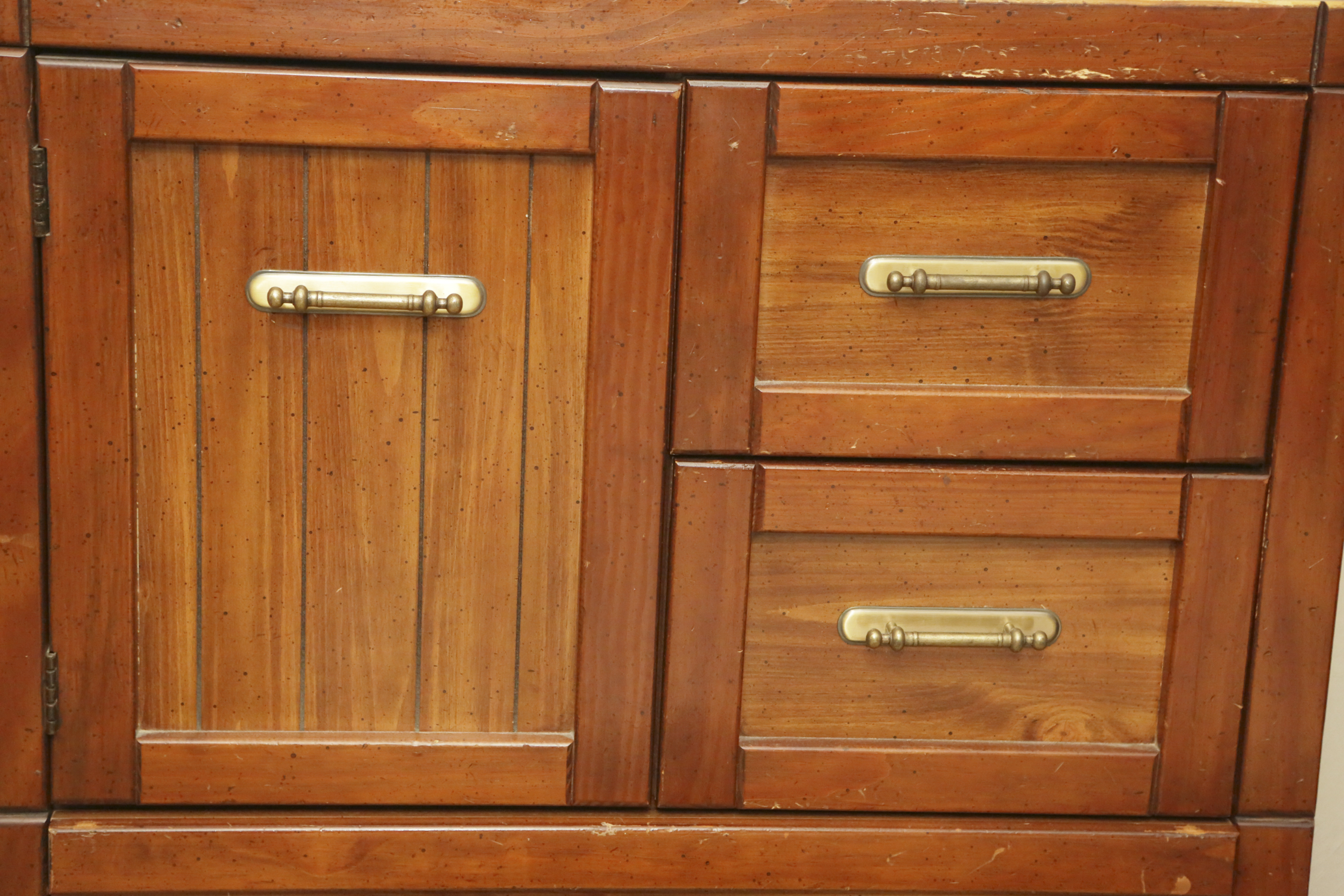 Vintage Chest of Drawers by Bassett