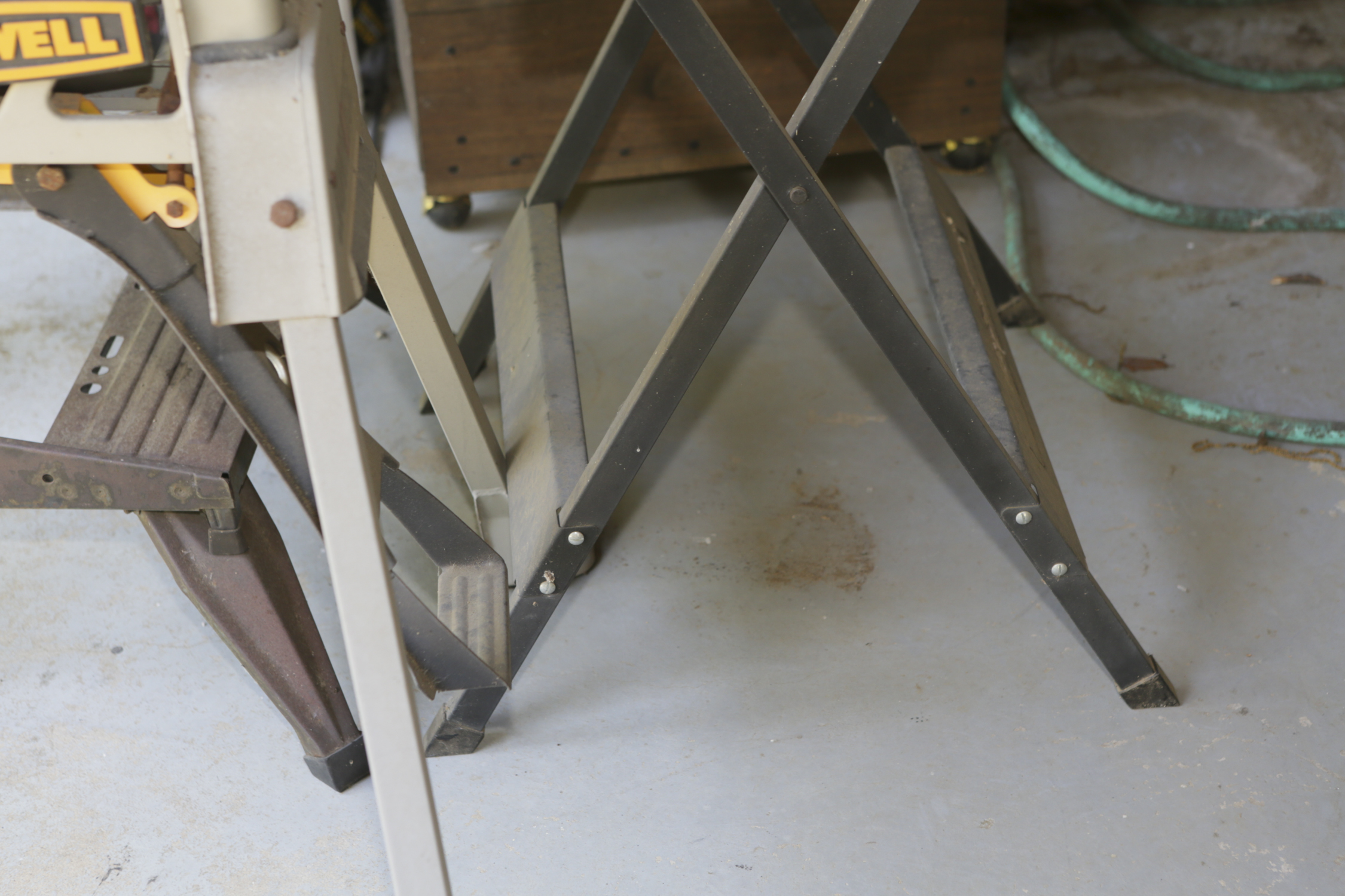 Circular Saws and Work Benches