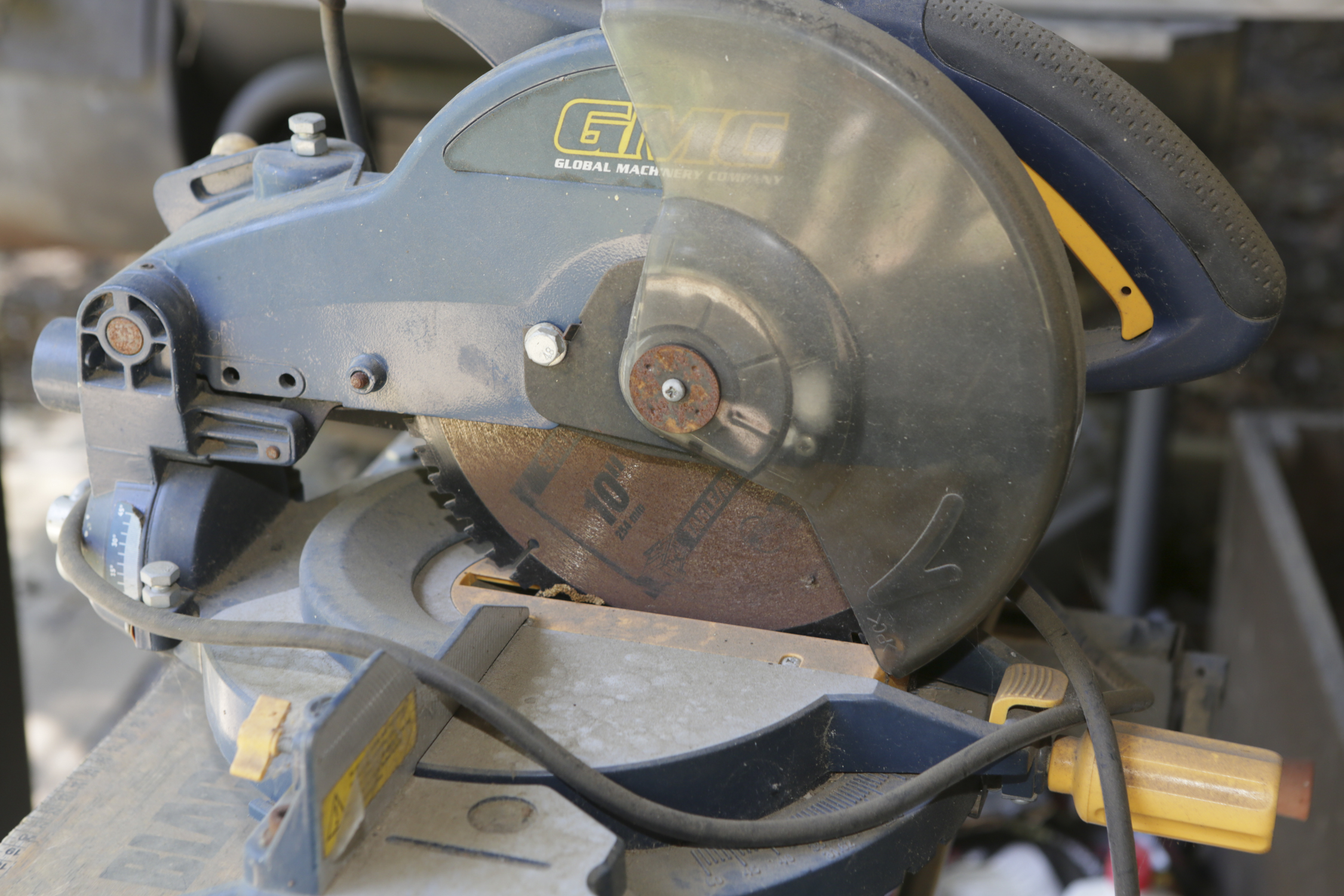 Circular Saws and Work Benches