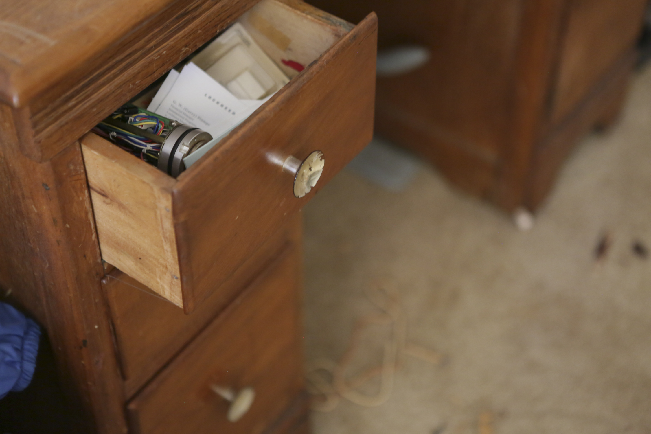 Class Mate New Home Built-in Sewing Machine