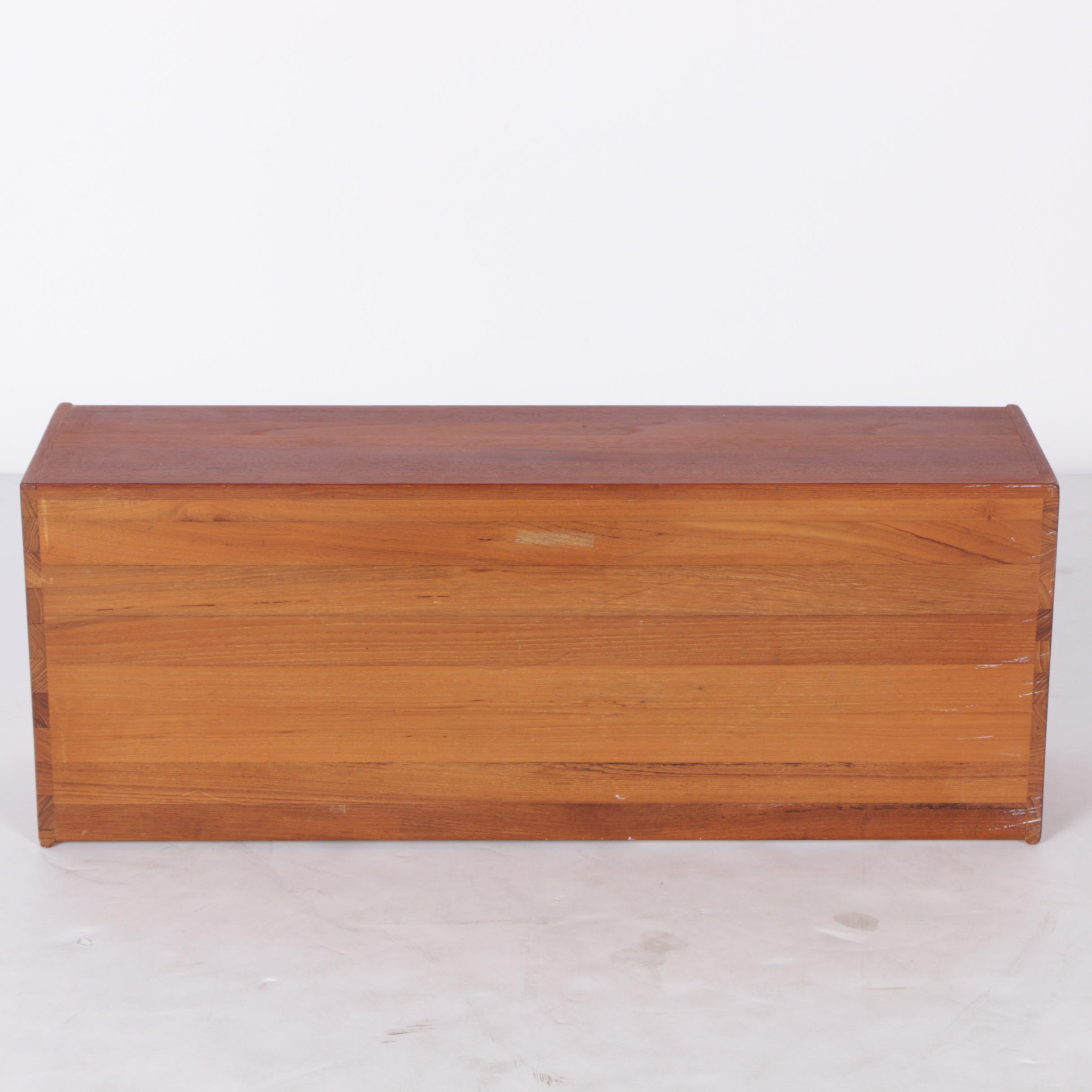 George Petersen Style Desk Organizer