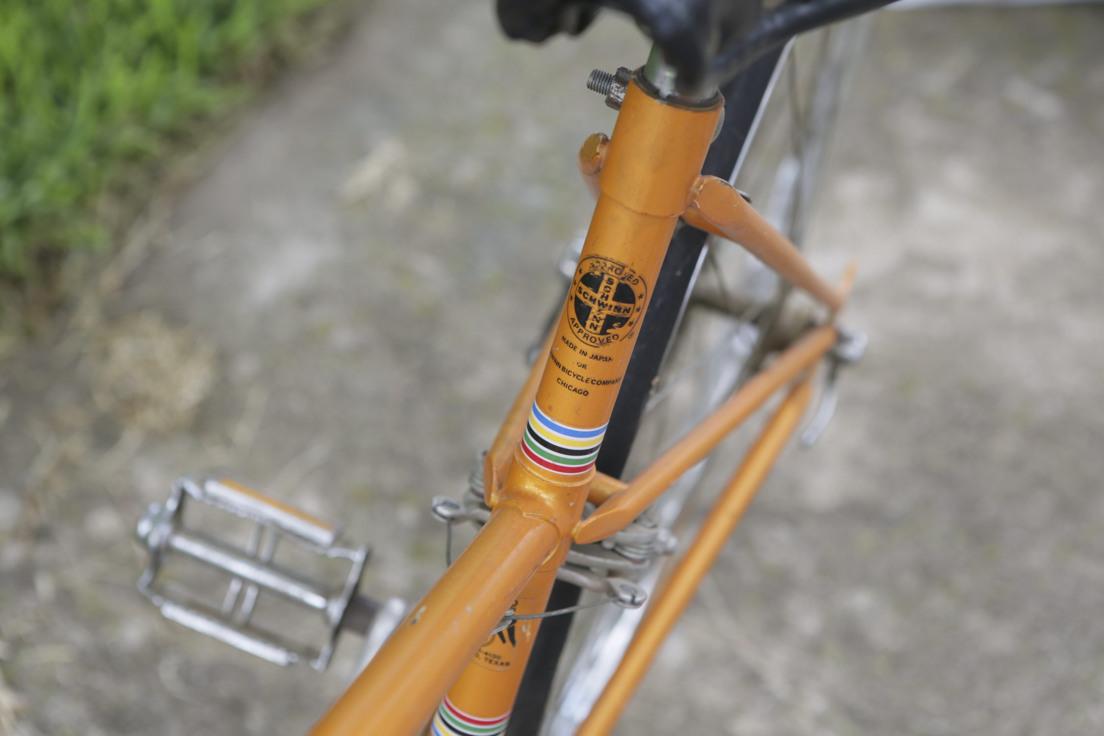 Vintage Schwinn "Le Tour II" Women's Ten-Speed Road Bicycle