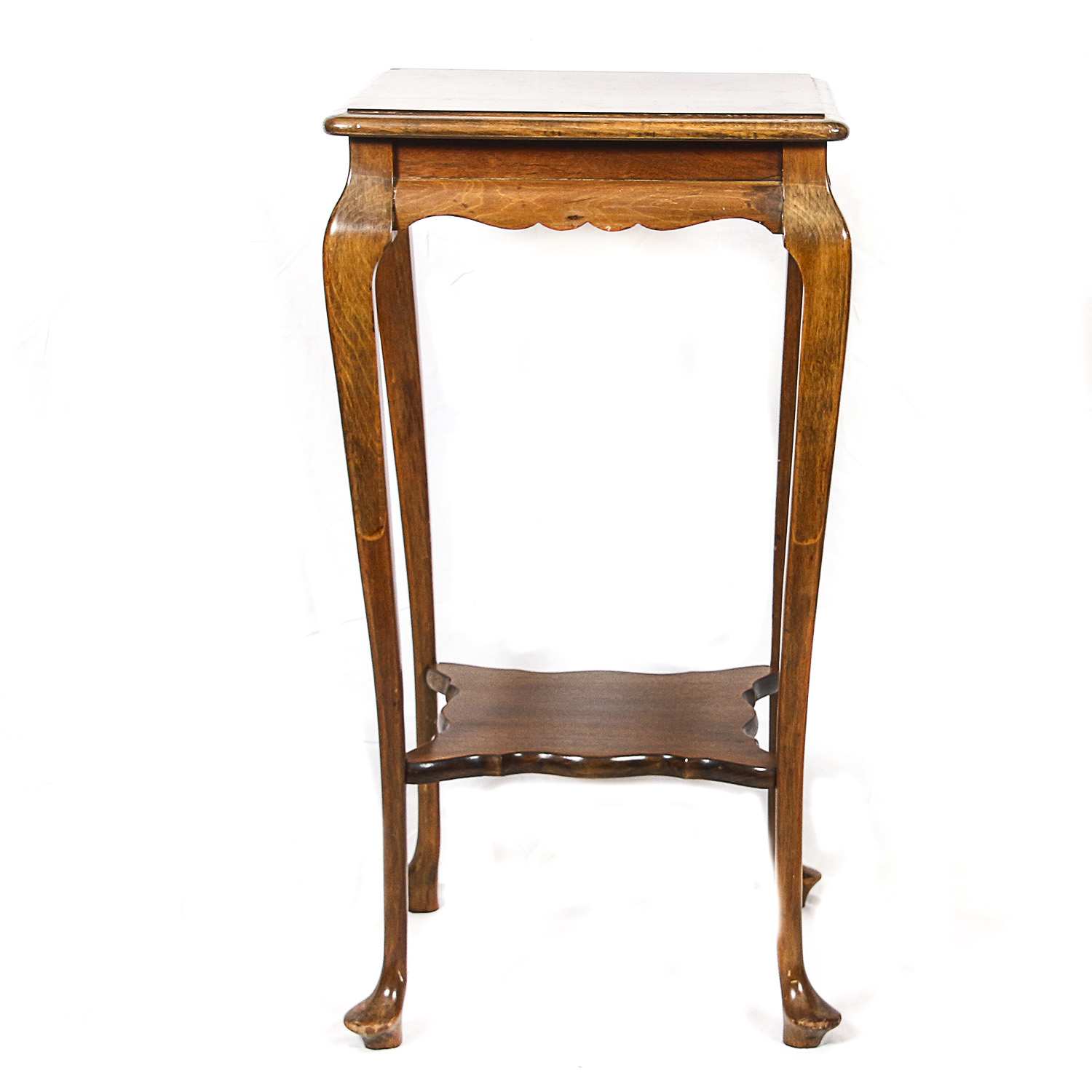 Vintage Queen Anne Style Accent Table