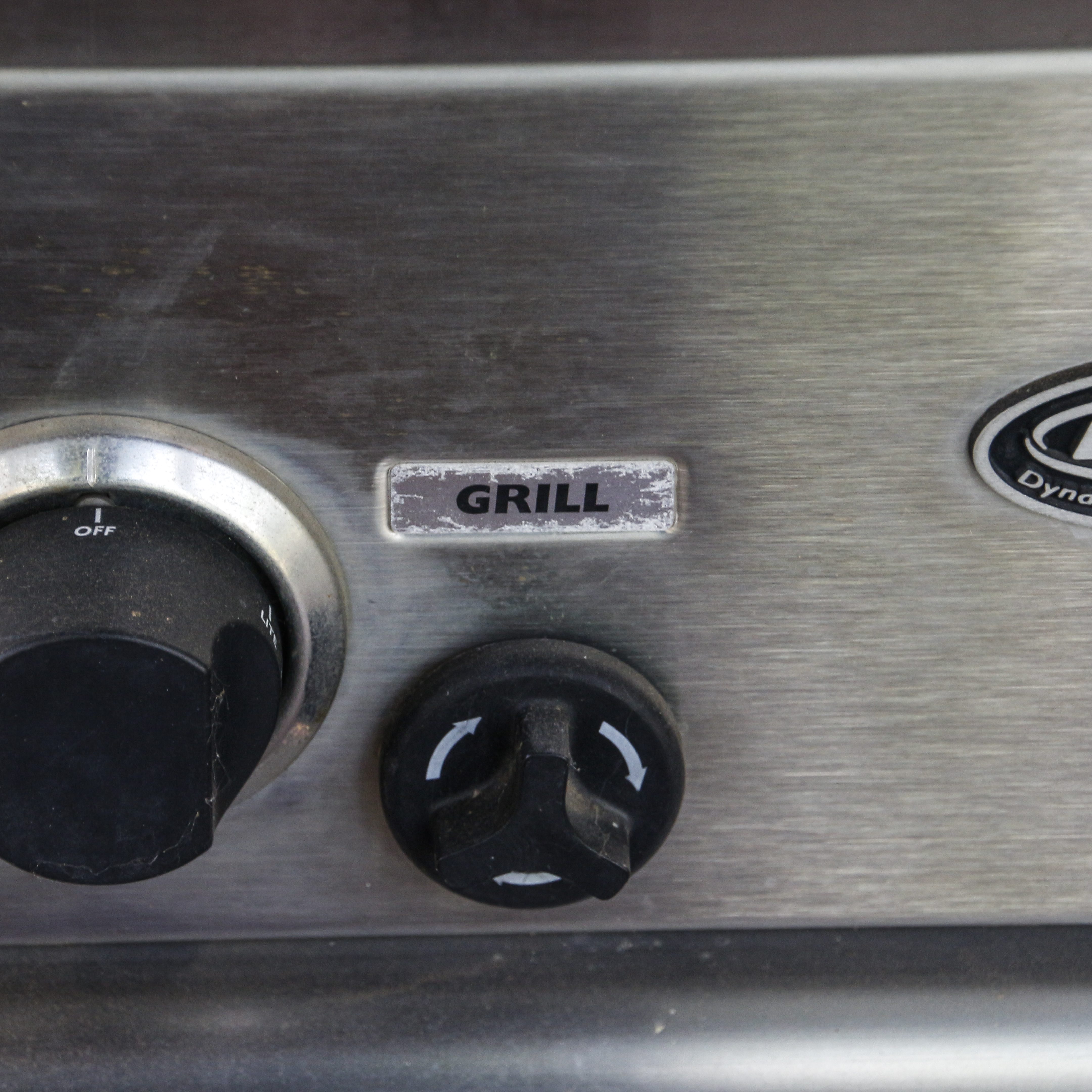 Dynamic Cooking Systems Gas Grill and Smoker