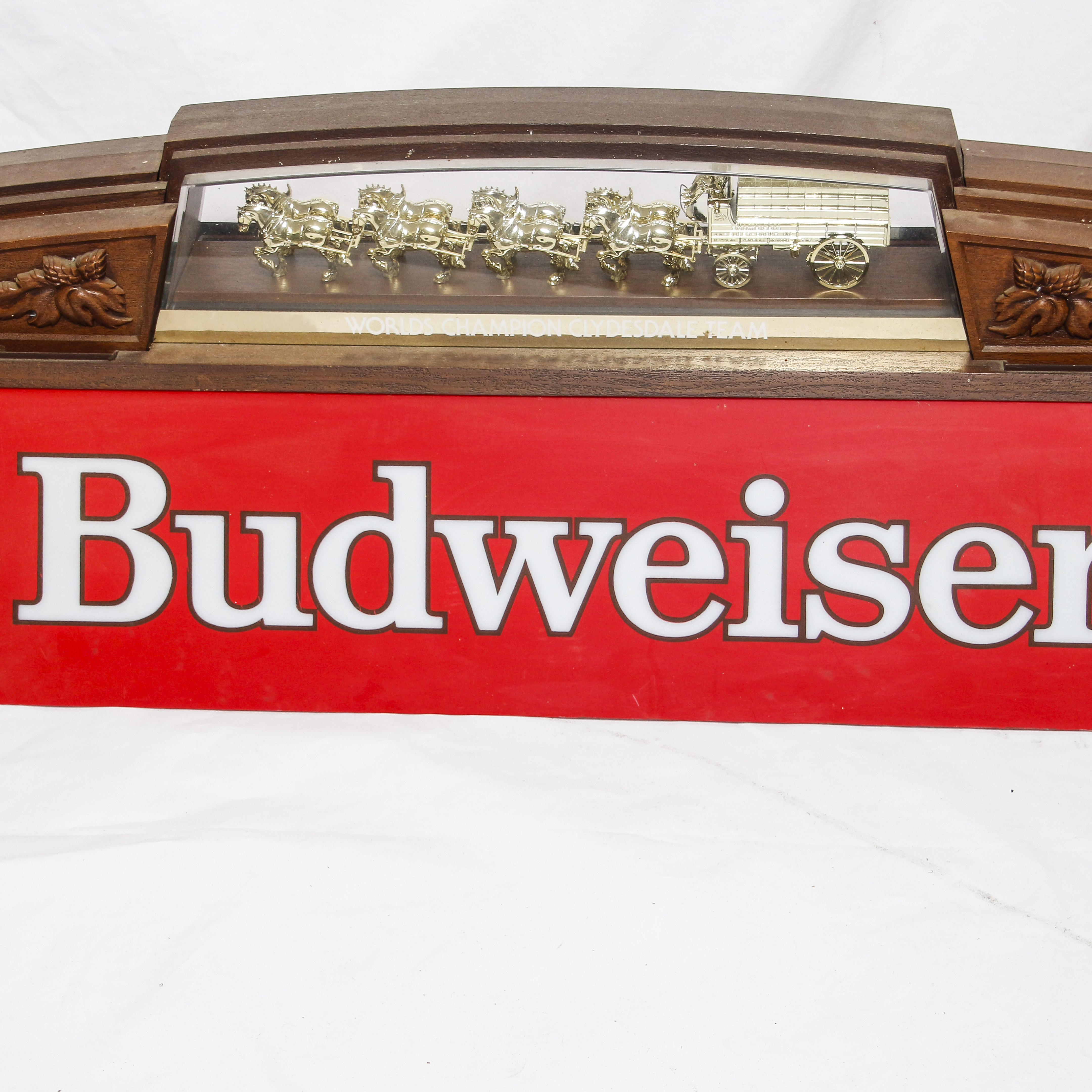 Budweiser Clydesdale Pool Table Light