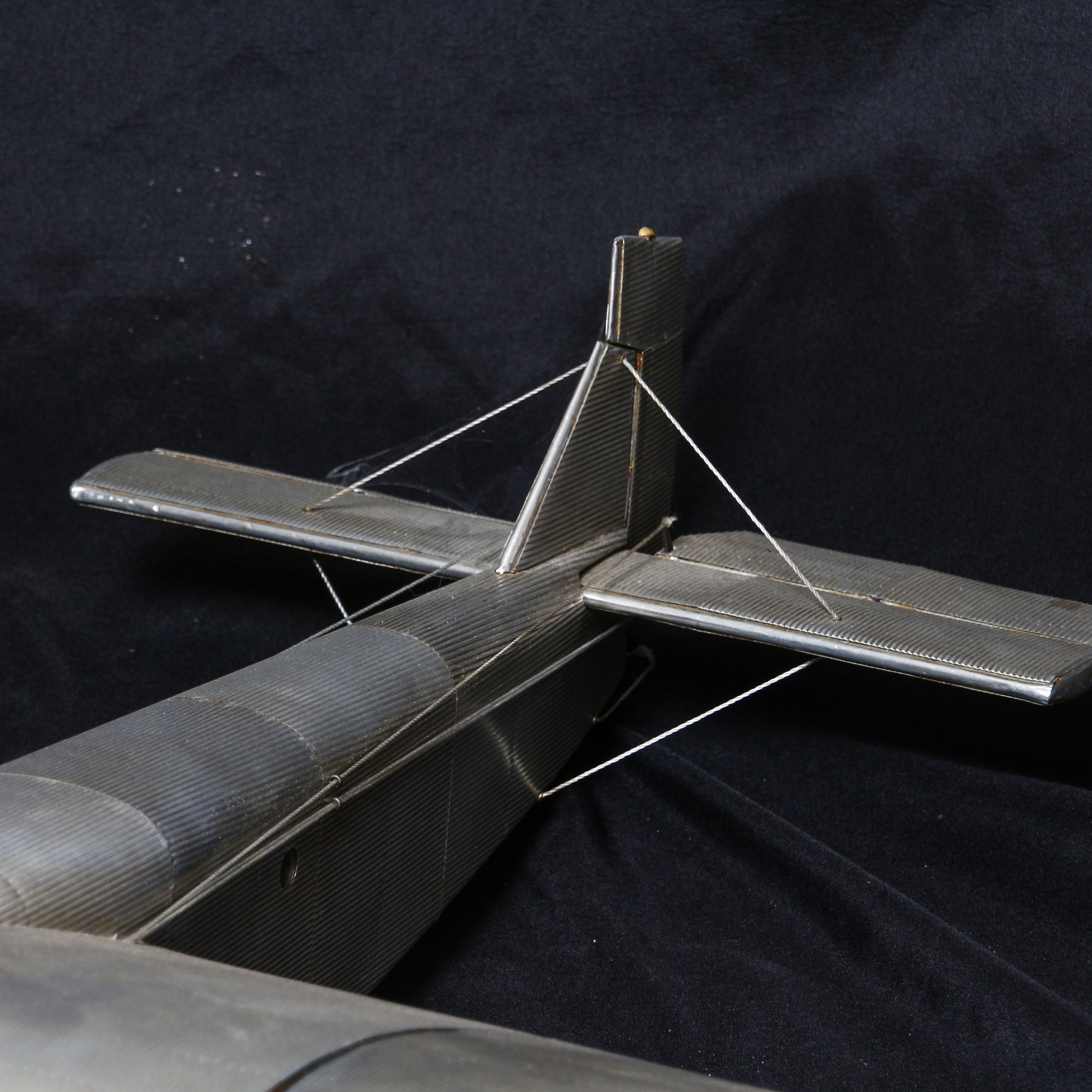 Motorized Spirit of St. Louis Replica