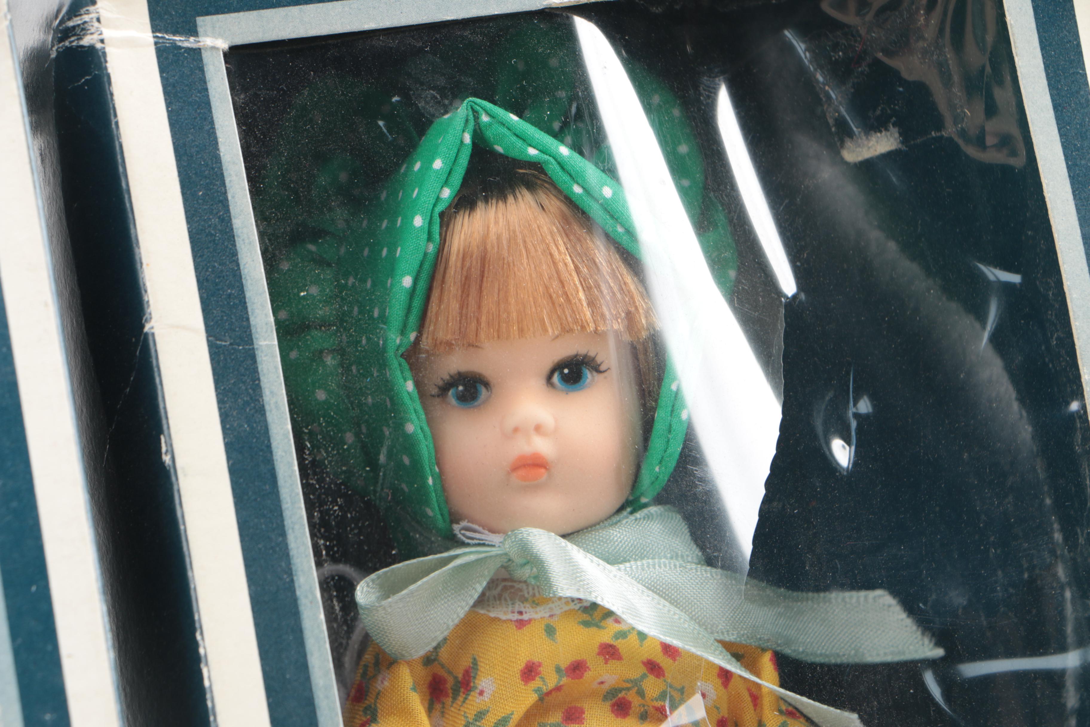 Vintage Vogue "Ginny" Dolls and Telco Christmas Display Figure