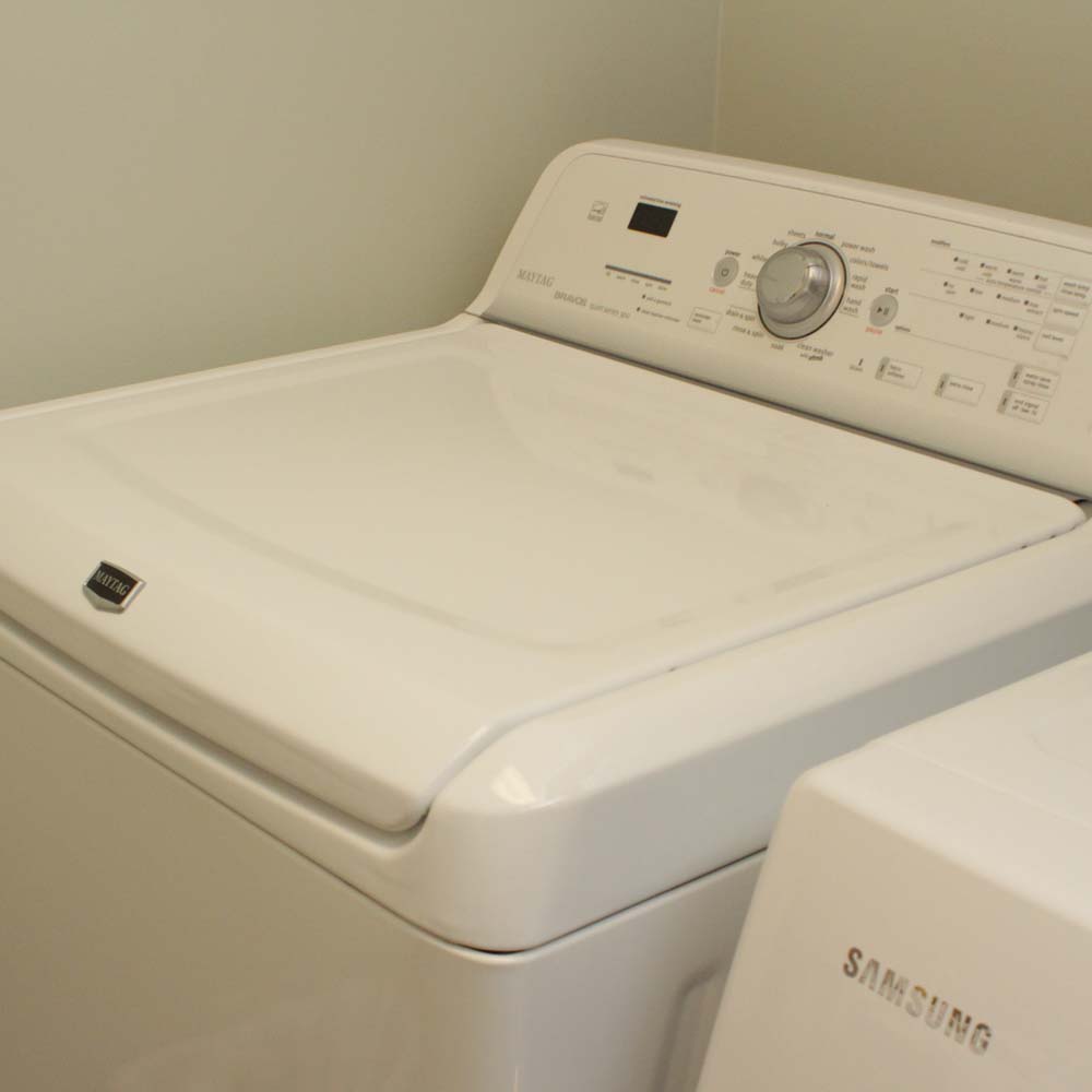 Maytag Bravos HE Quiet Series 300 Washer