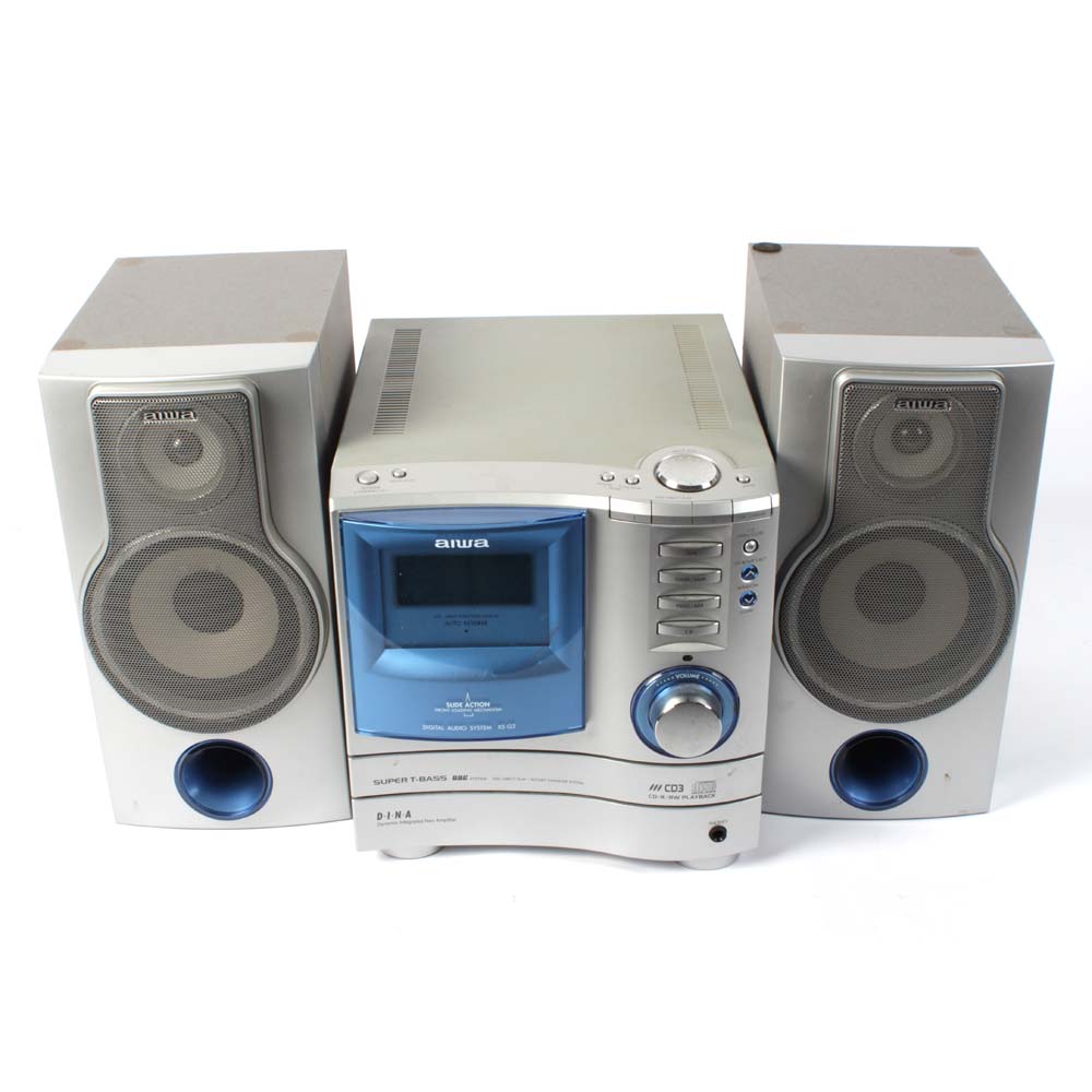 Aiwa Stereo Receiver with CD and Speakers