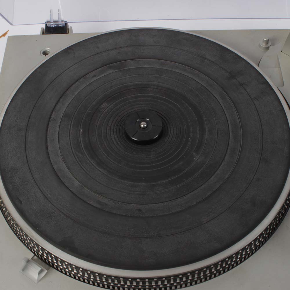 Technics SL-D2 Turntable