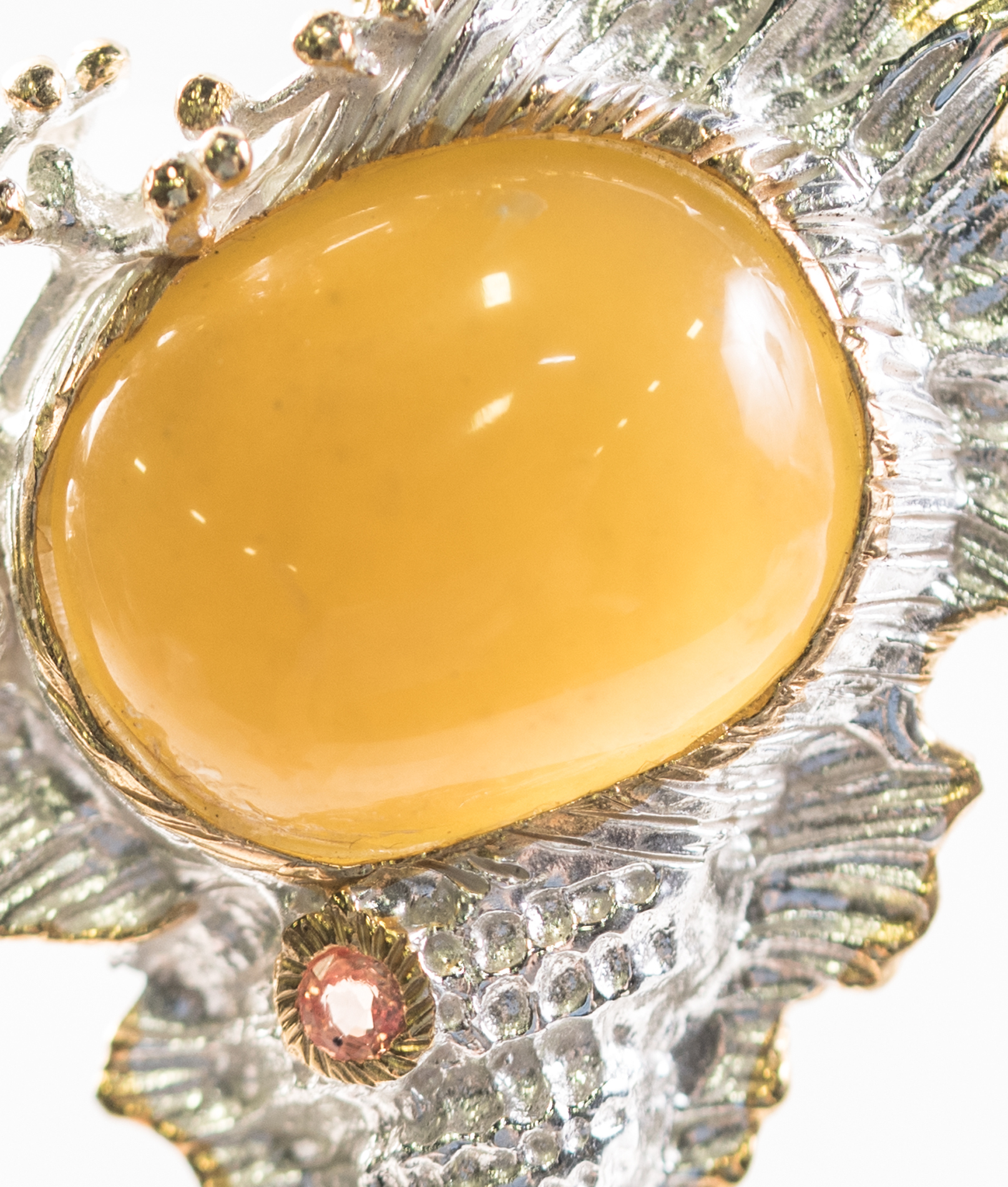 Sterling Silver, 11.90 CT Moss Opal, and Sapphire Shell Brooch