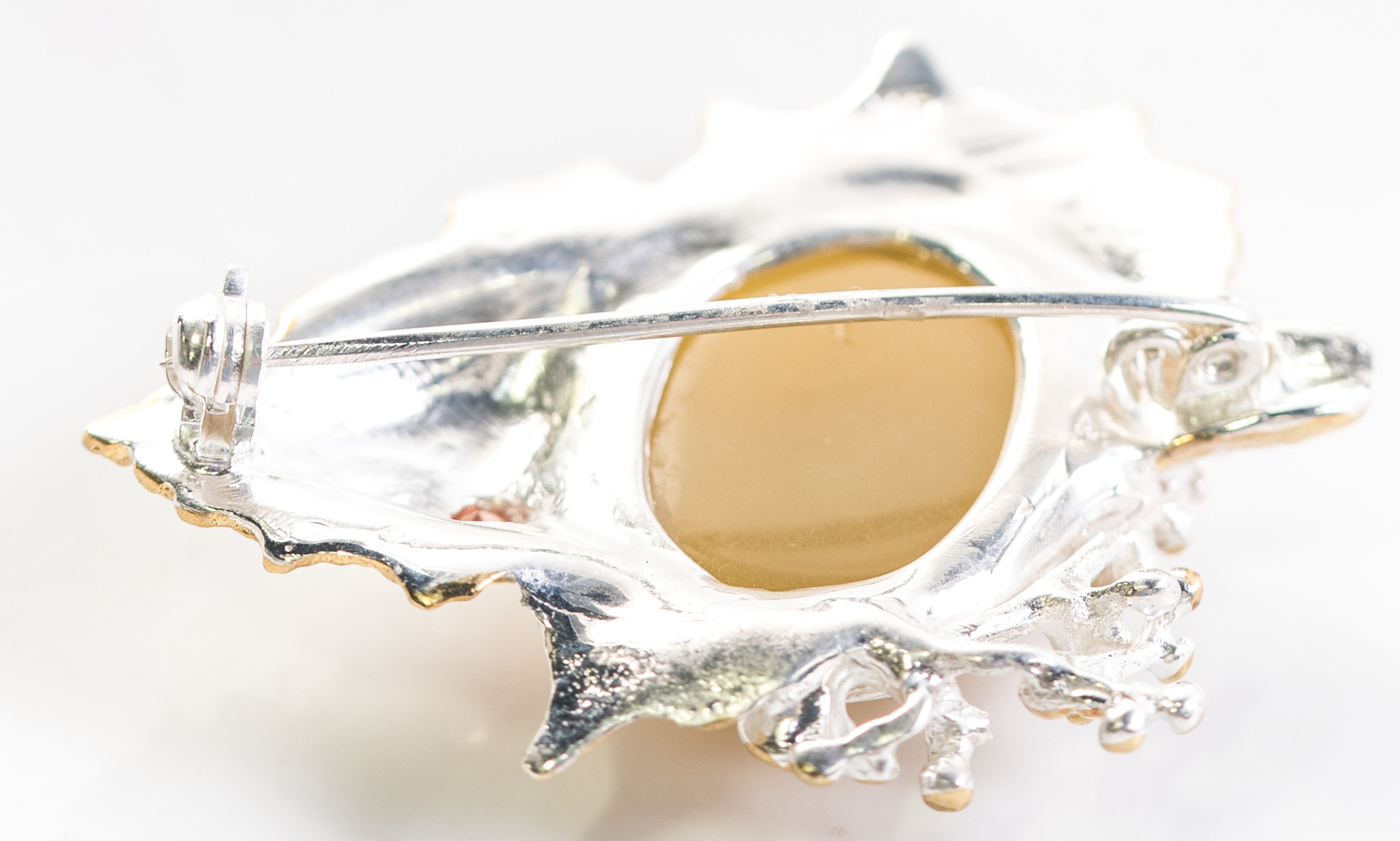 Sterling Silver, 11.90 CT Moss Opal, and Sapphire Shell Brooch