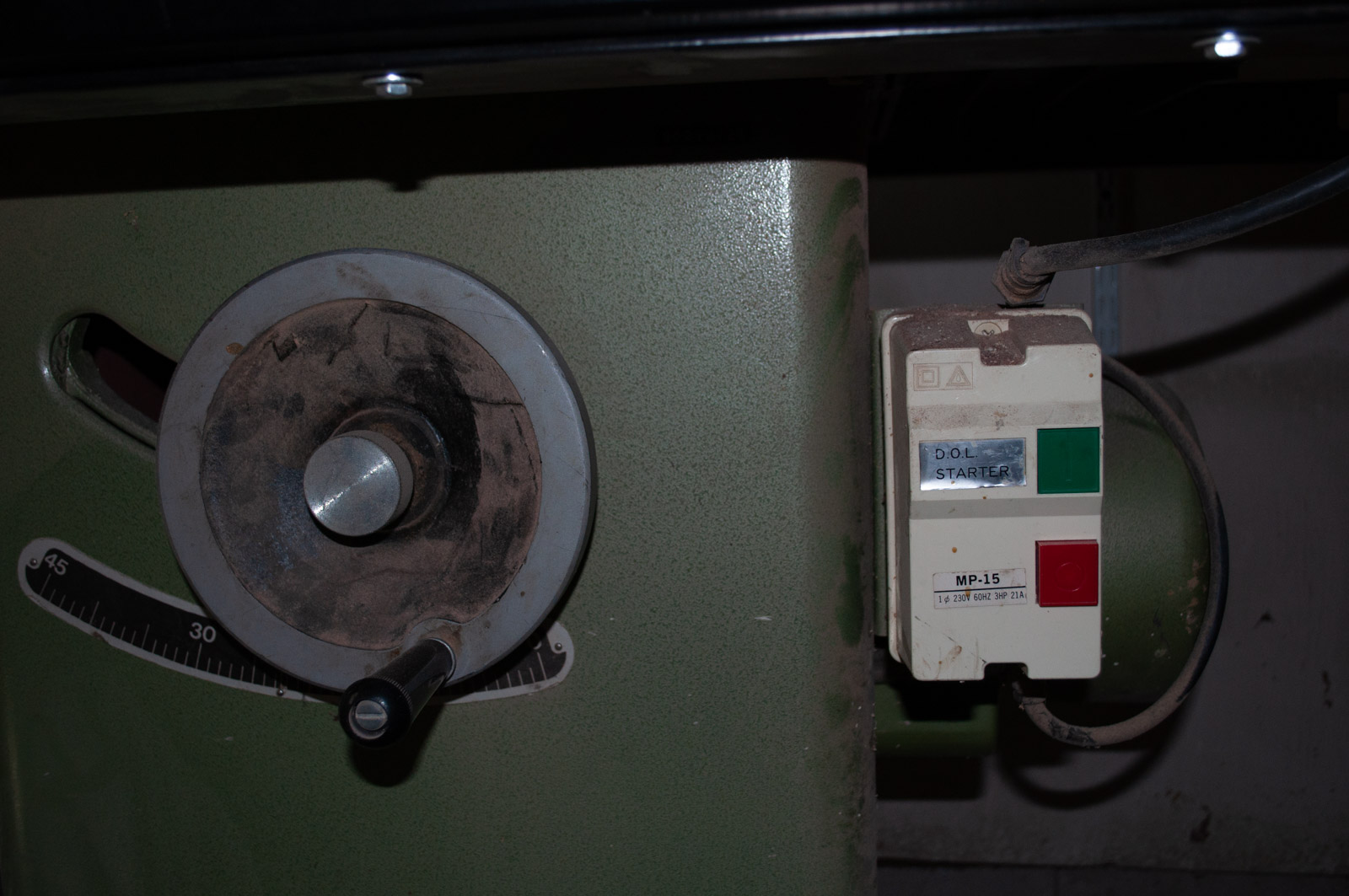 Grizzly 10" Heavy Duty Tablesaw with Shop Fox Fence and 2 Zero Gap Inserts