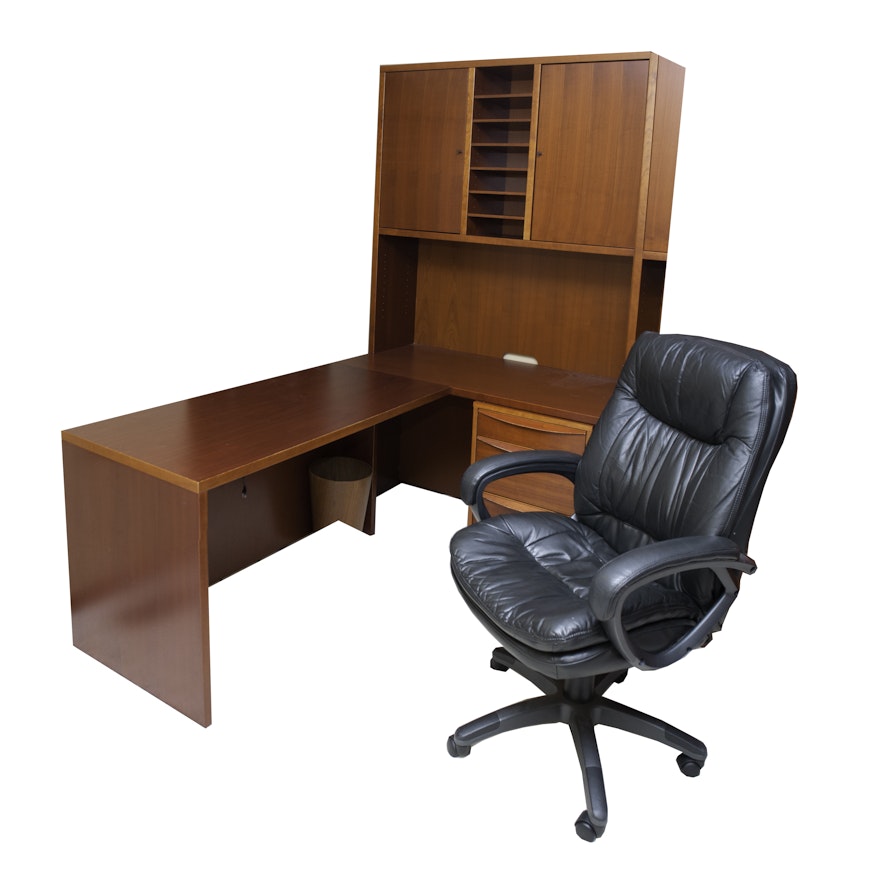 Jesper Modular Cherry Wooden Cubicle Desk and Chair