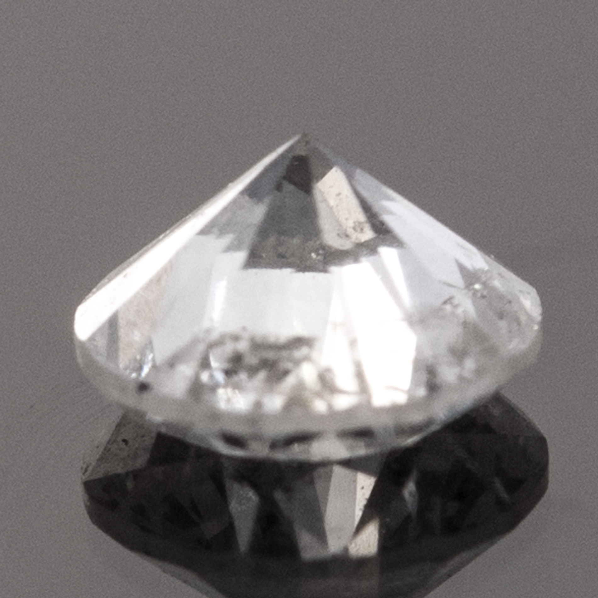 Loose Round Diamond
