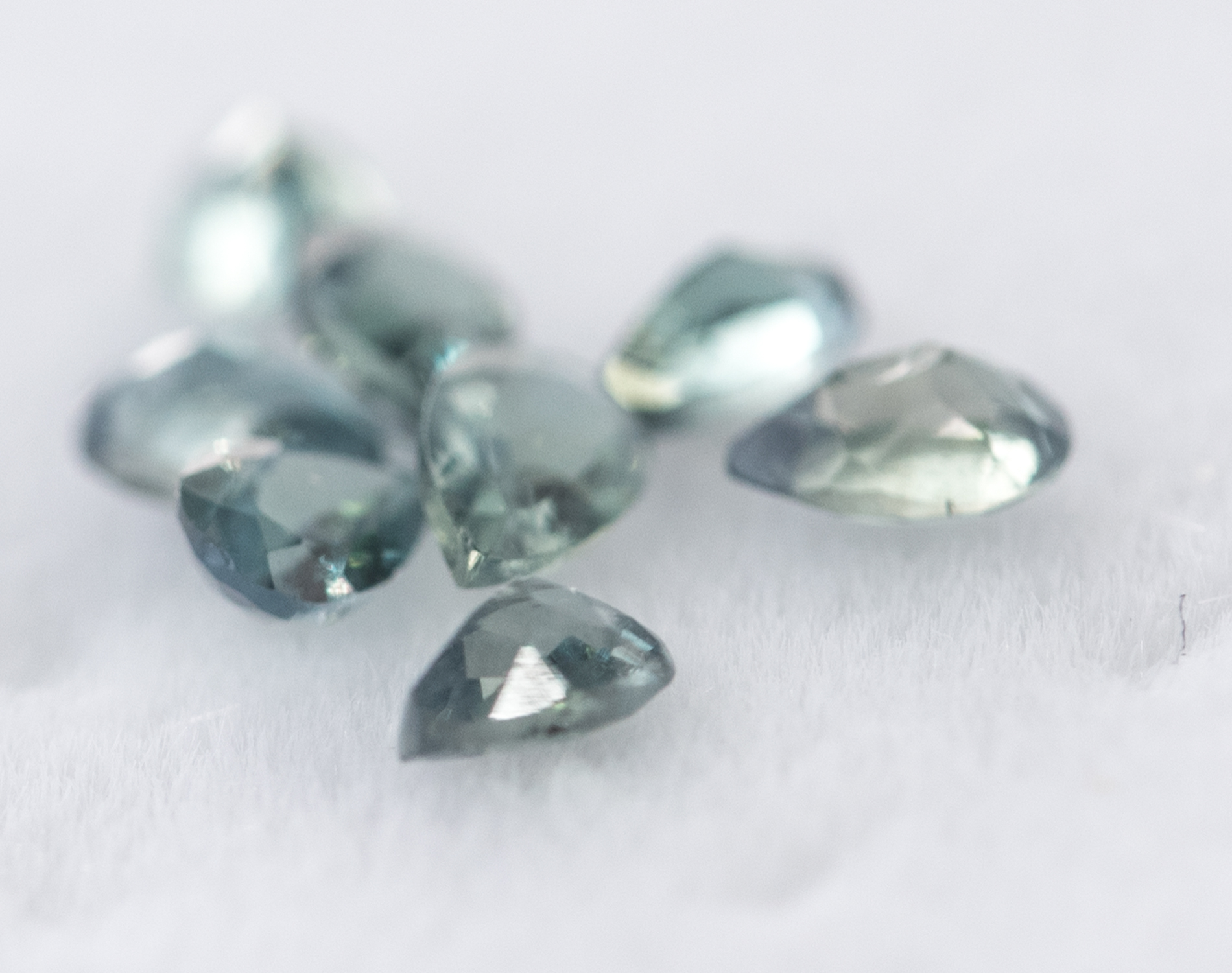 Loose Alexandrite Gemstones