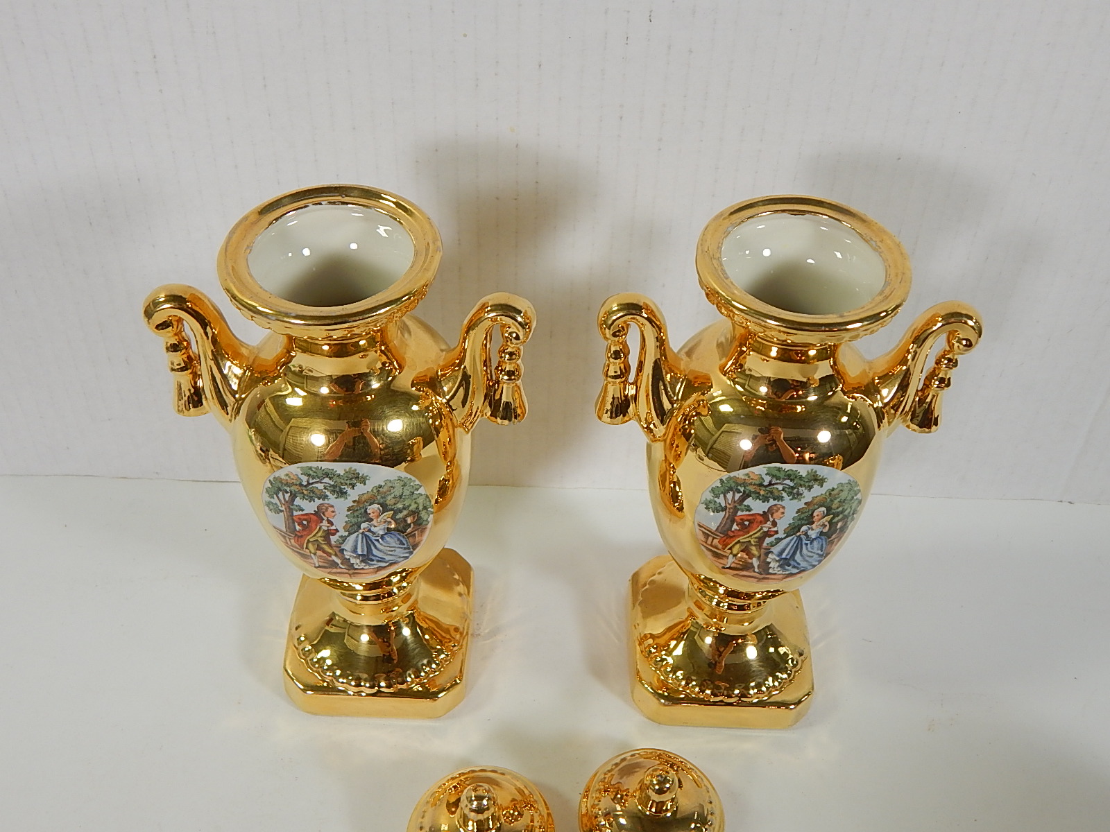Vintage 3-Piece Warranted 22K Gold Footed Bowl and Lidded Urns