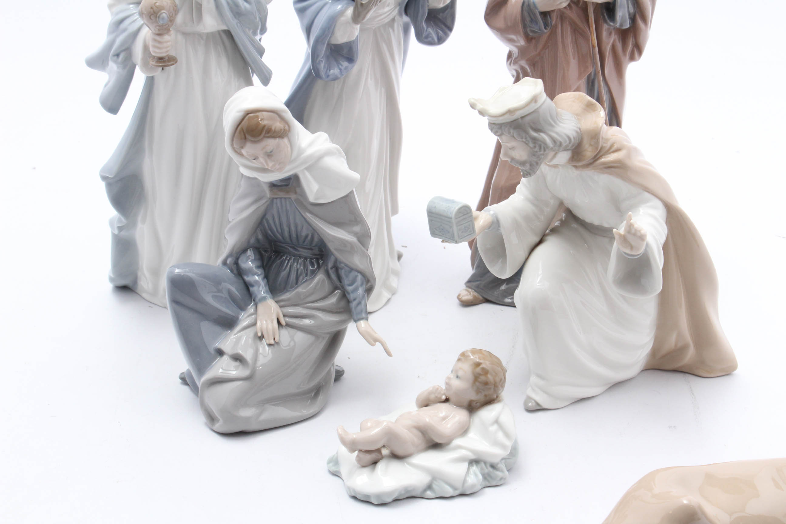Vintage NAO by Lladro Nativity Scene