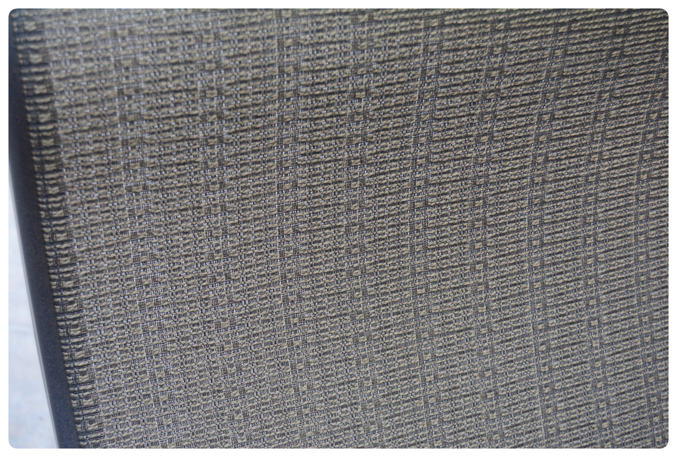 Tropitone Oval Patio Table and Chairs With Frontgate Umbrella