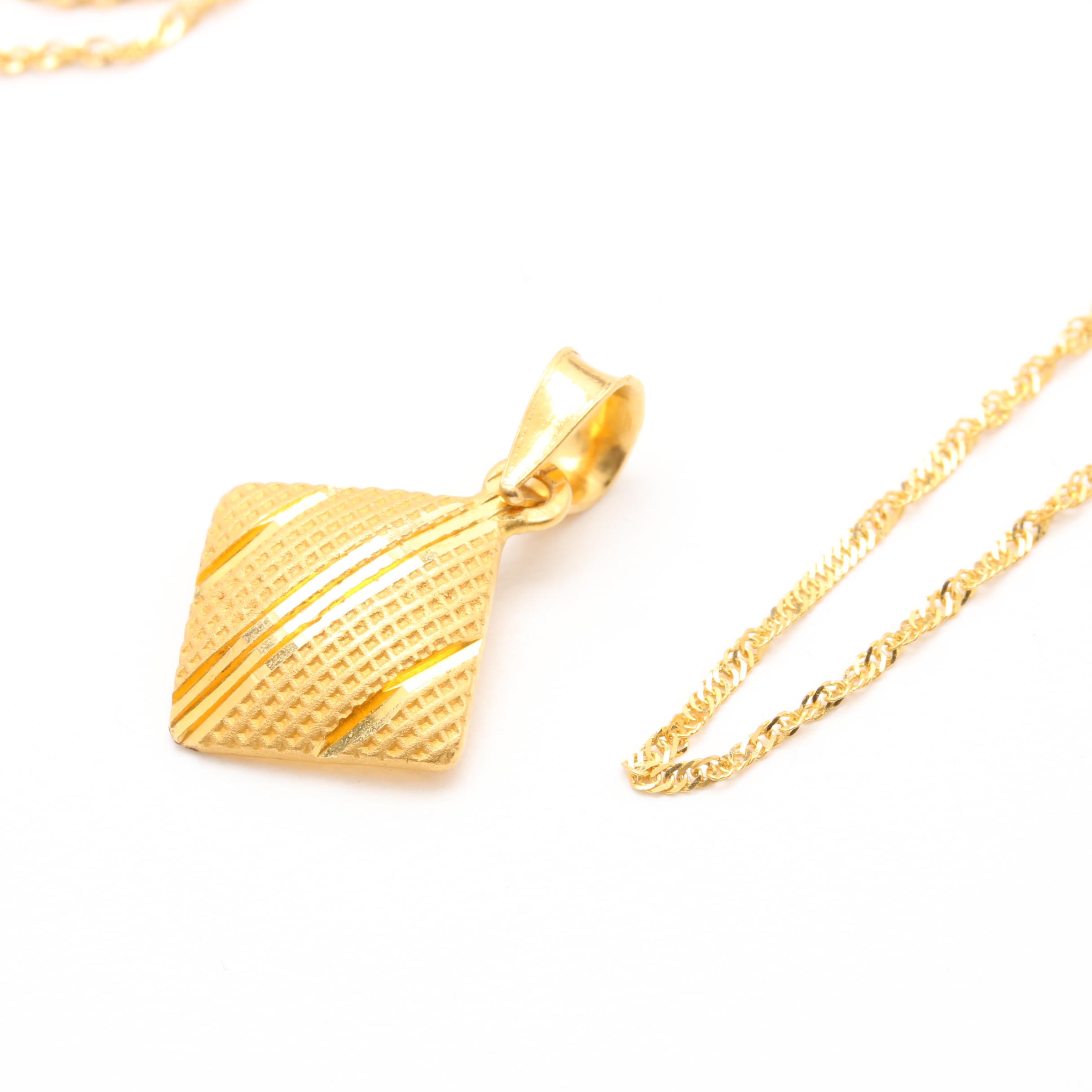 18K Yellow Gold Pendant Necklace and Earrings