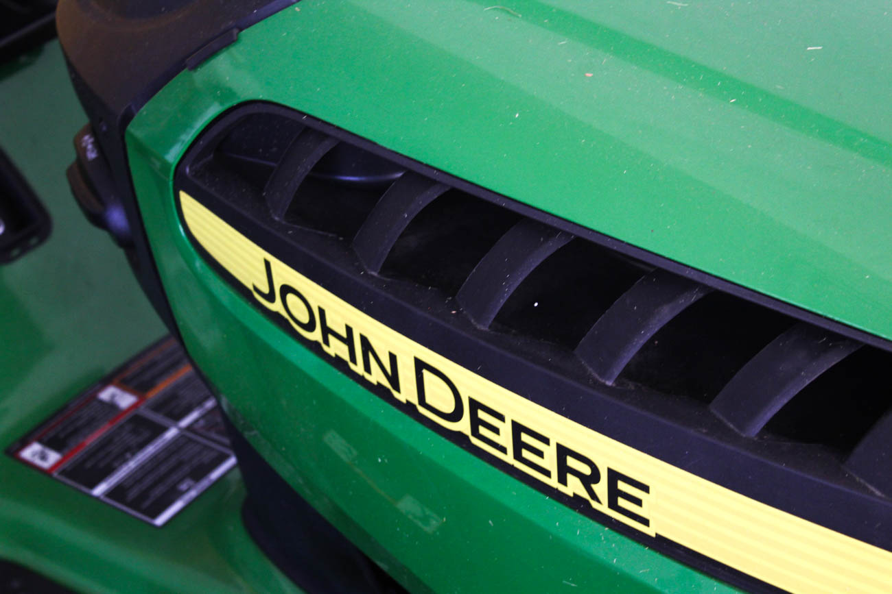 John Deere "D125" Riding Lawn Mower with Bagger Attachment Frame