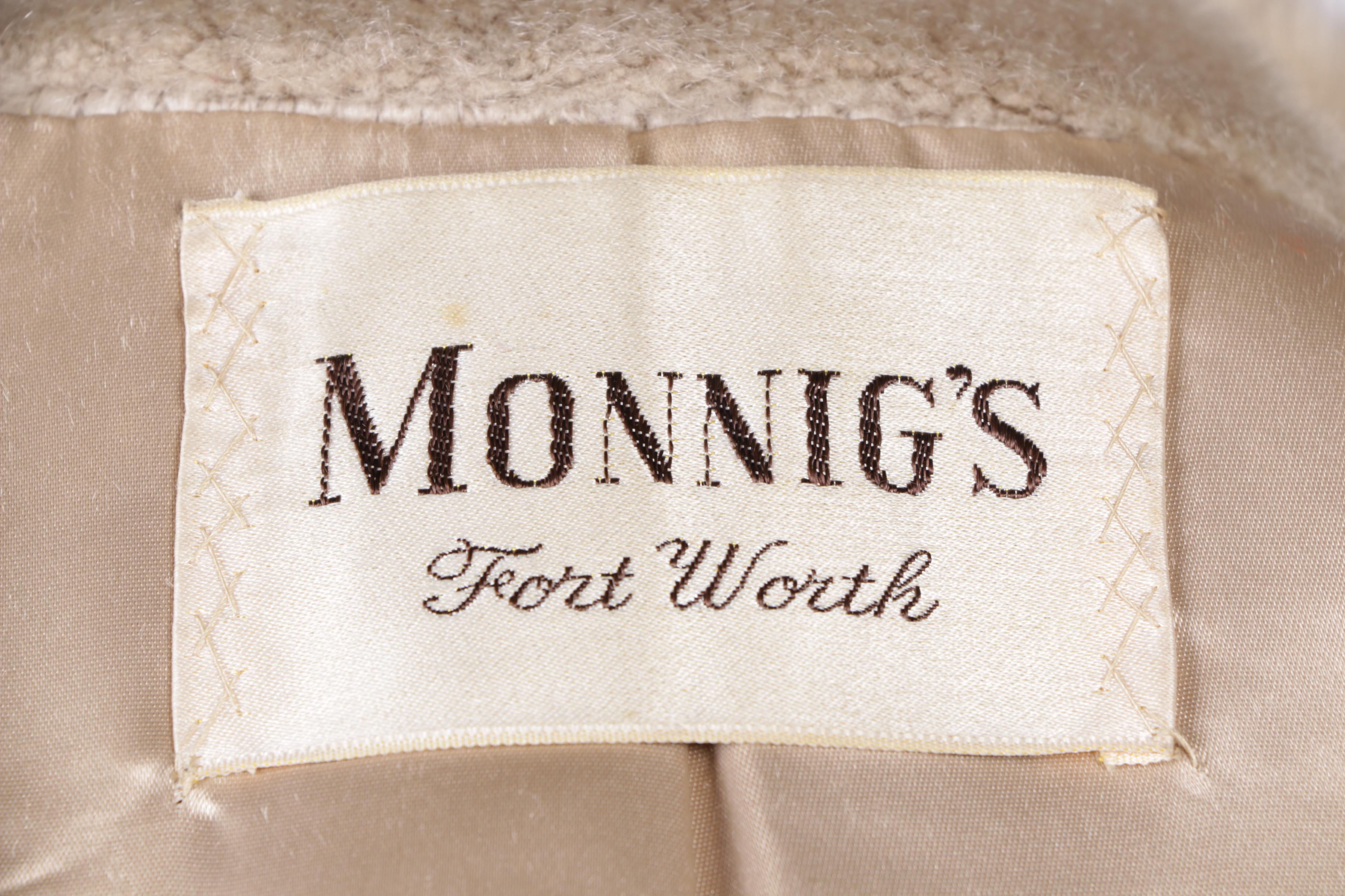 Women's Vintage Monnig's Brazotta by Sportowne Beige Faux Fur Coat