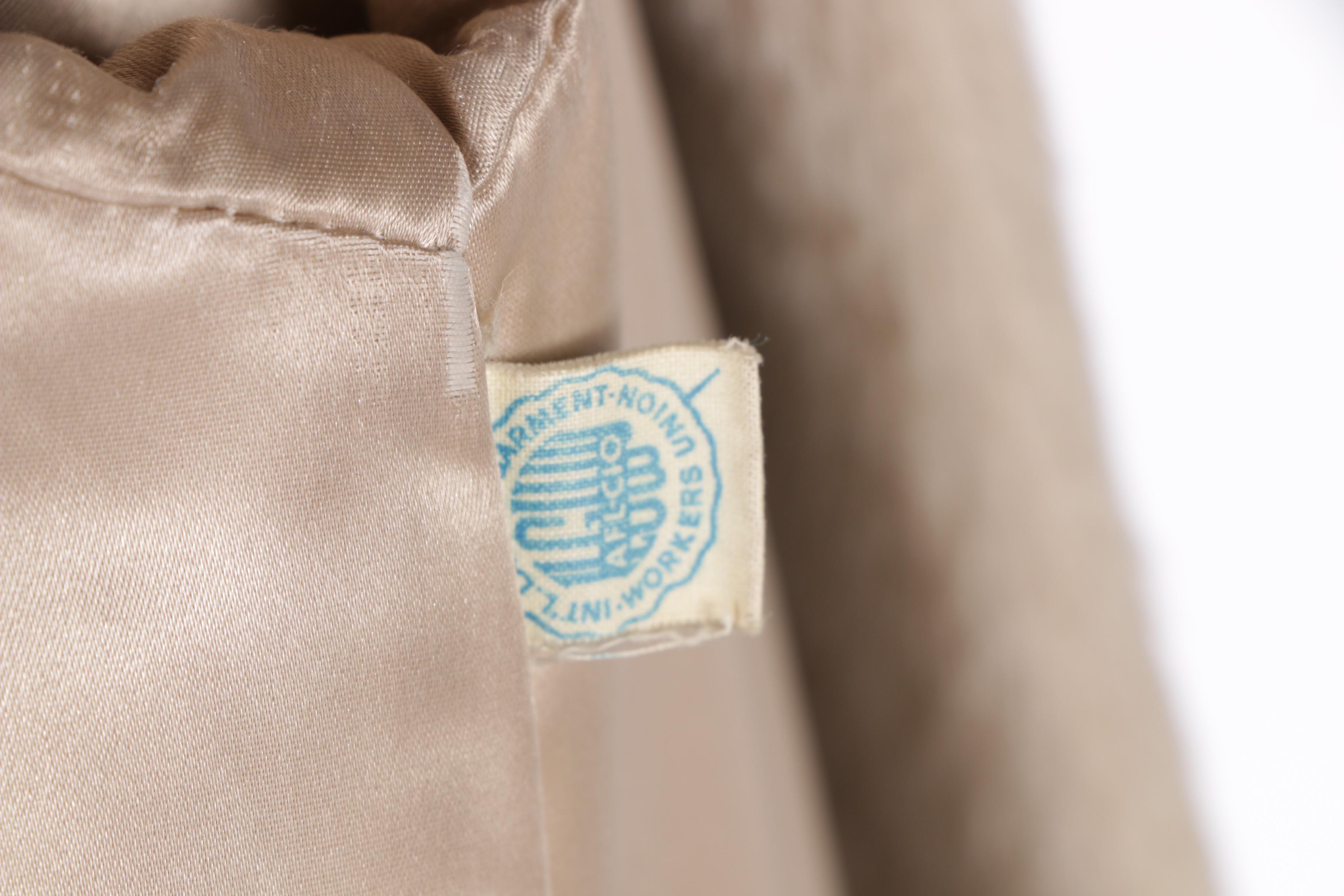 Women's Vintage Monnig's Brazotta by Sportowne Beige Faux Fur Coat