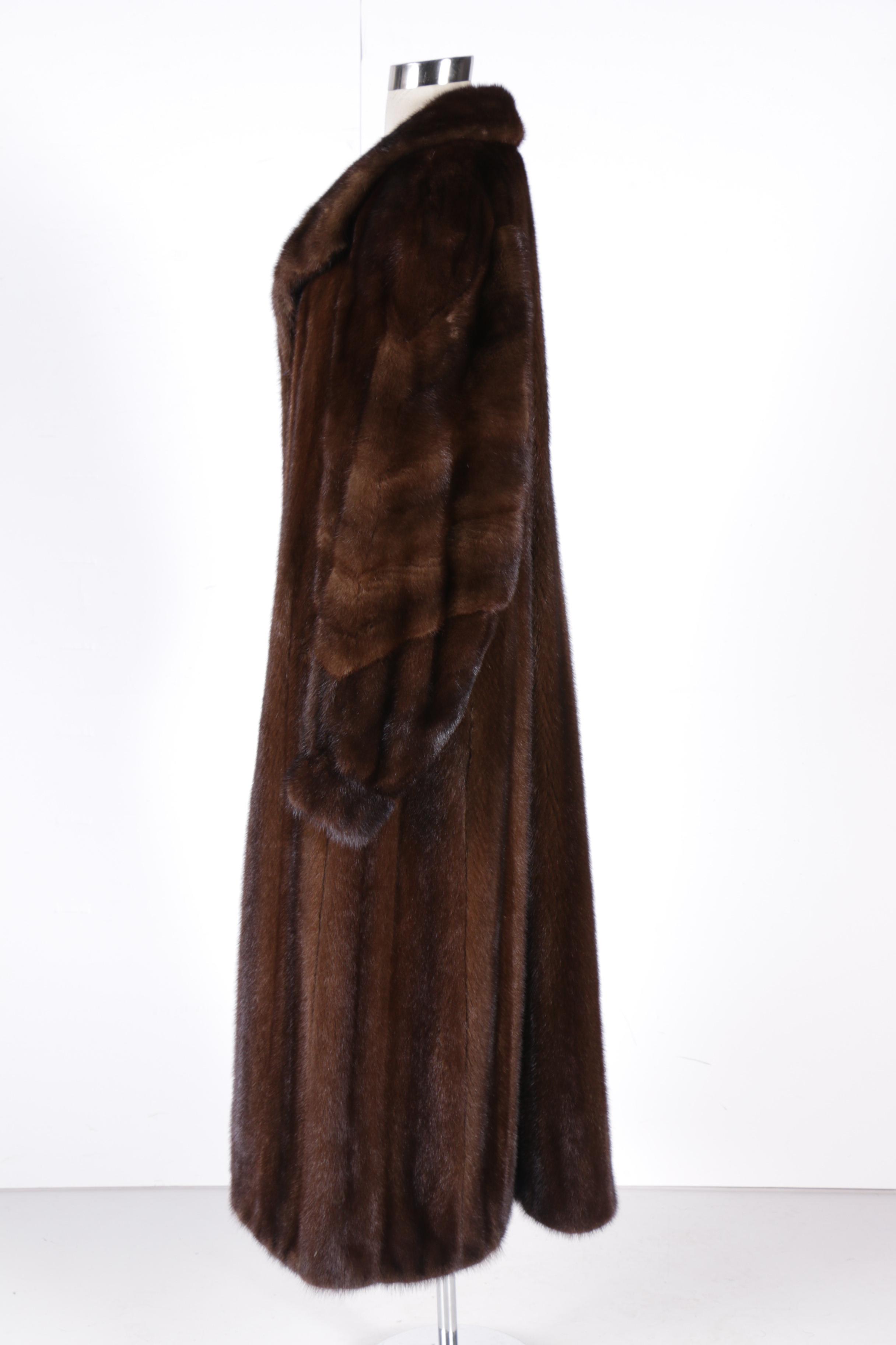 Dark Mahogany Brown Mink Fur Coat