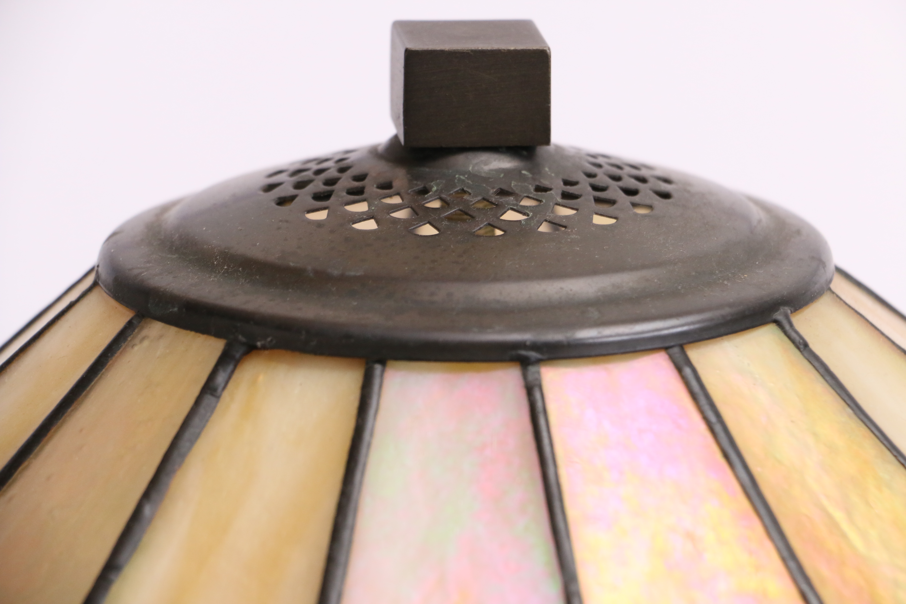 Dale Tiffany Stained Glass Table Lamp