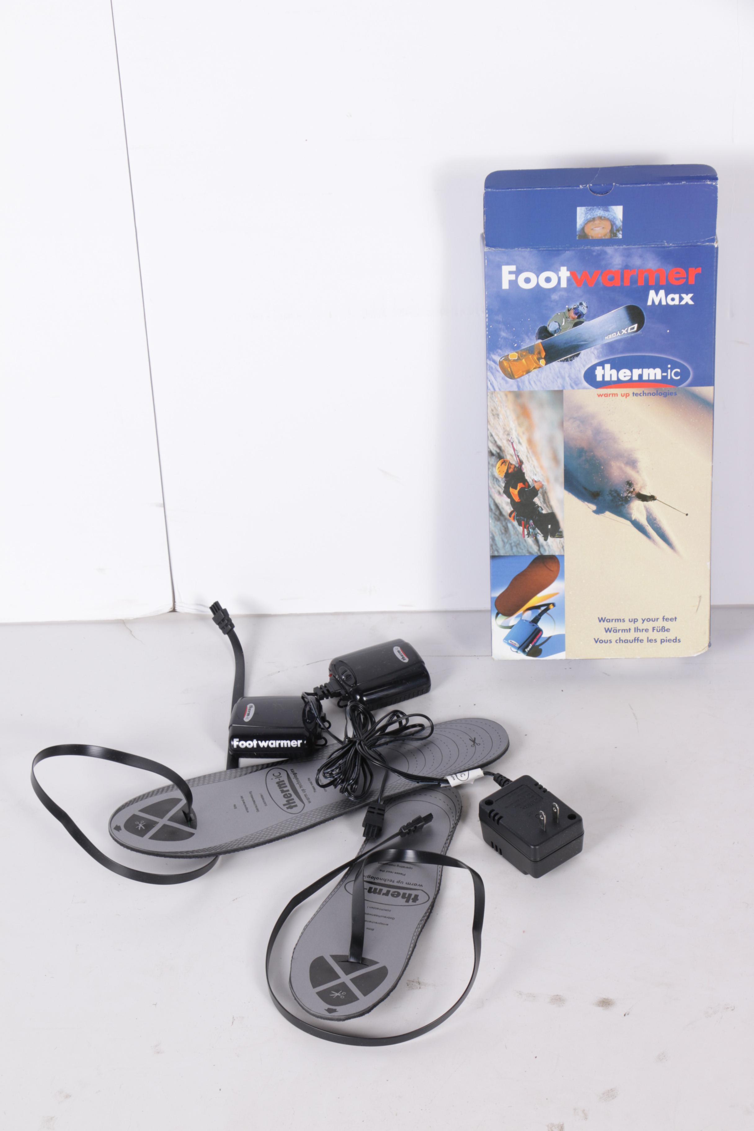 LL Bean Winter Walker 26 Snow Shoes and Assorted Poles