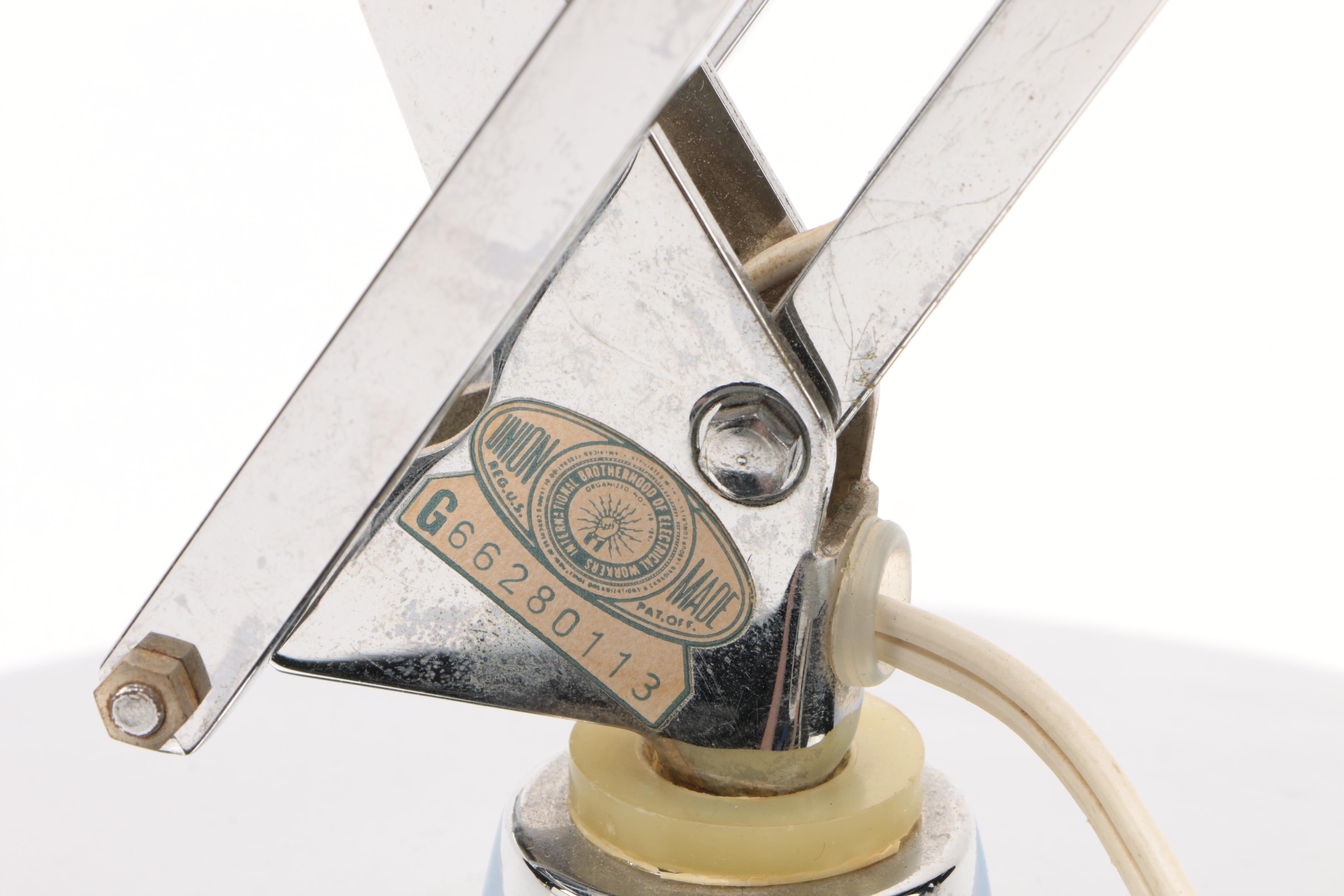 Vintage Lux Boom Arm Desk Lamp