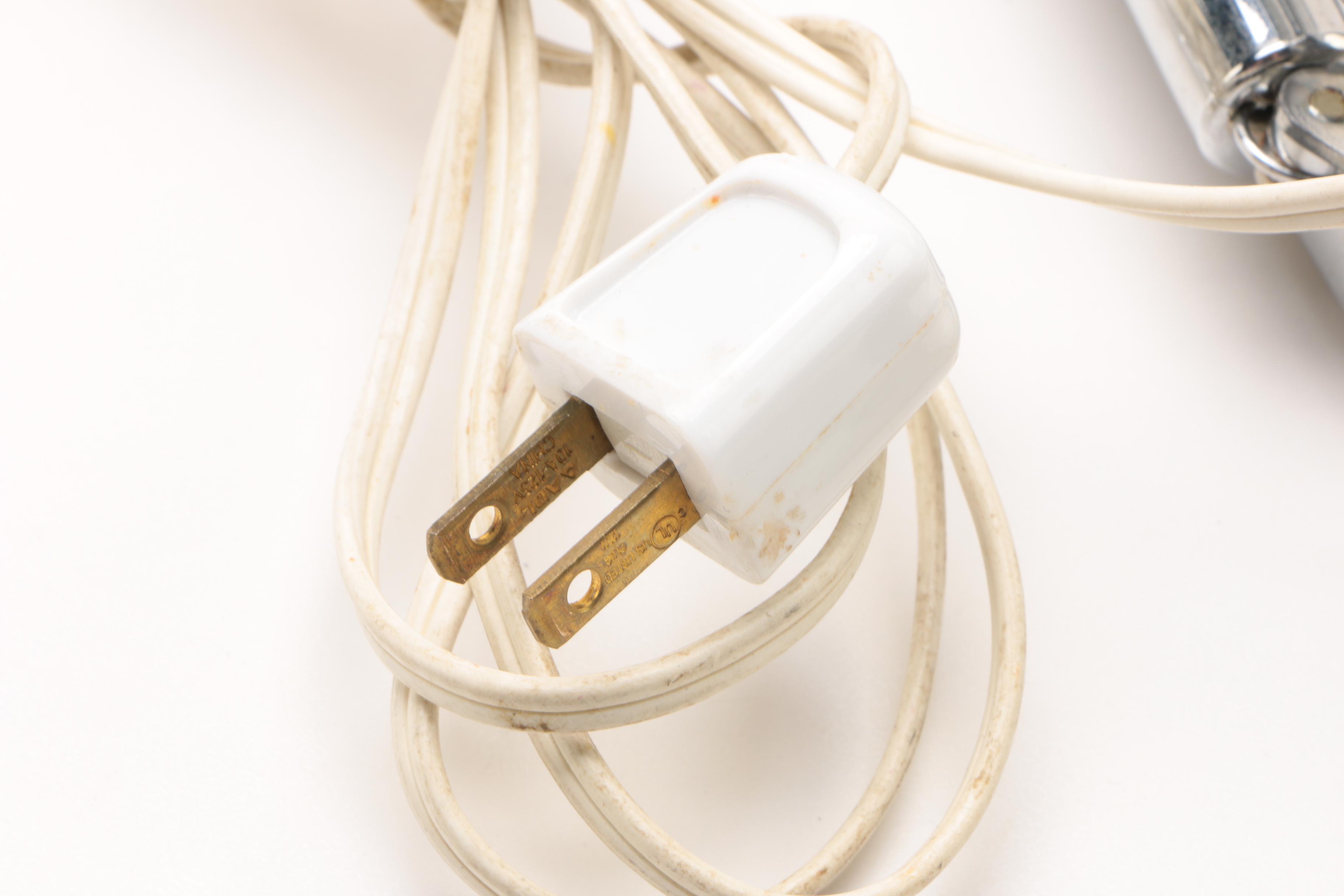 Vintage Lux Boom Arm Desk Lamp