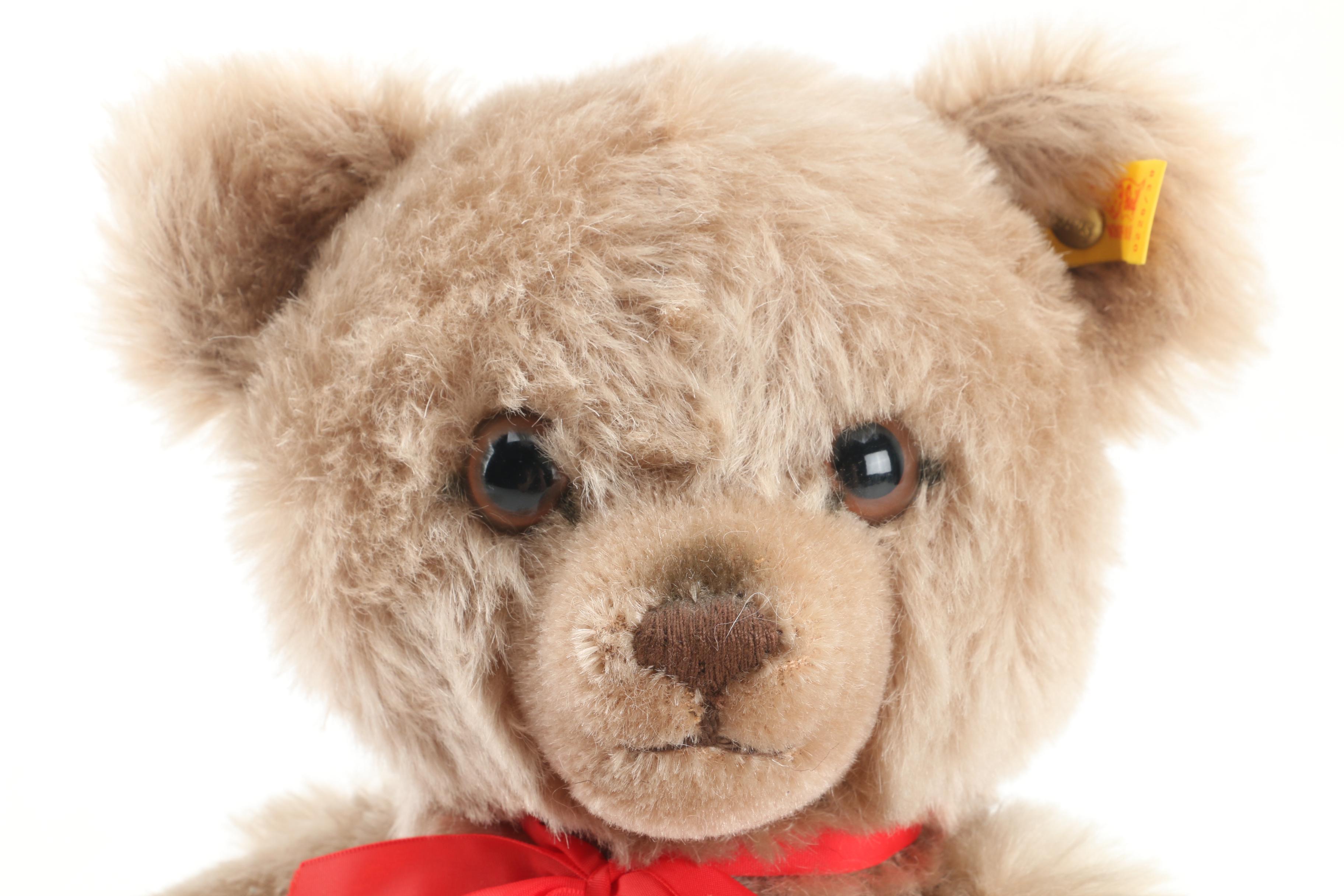 1990s Steiff "Brummbär" Teddy Bear