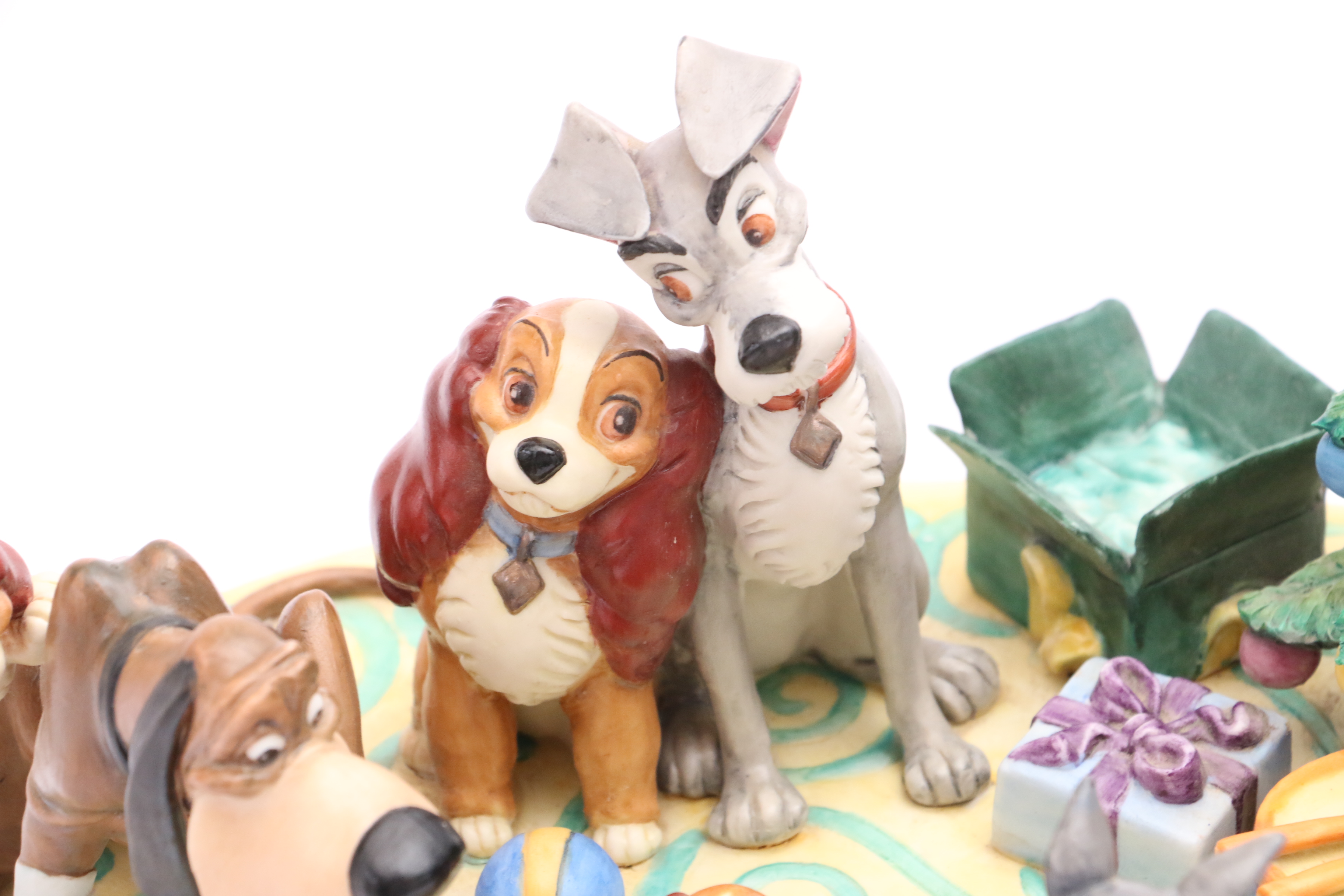 Lady & the Tramp Capodimonte Laurenz Disney Sculpture